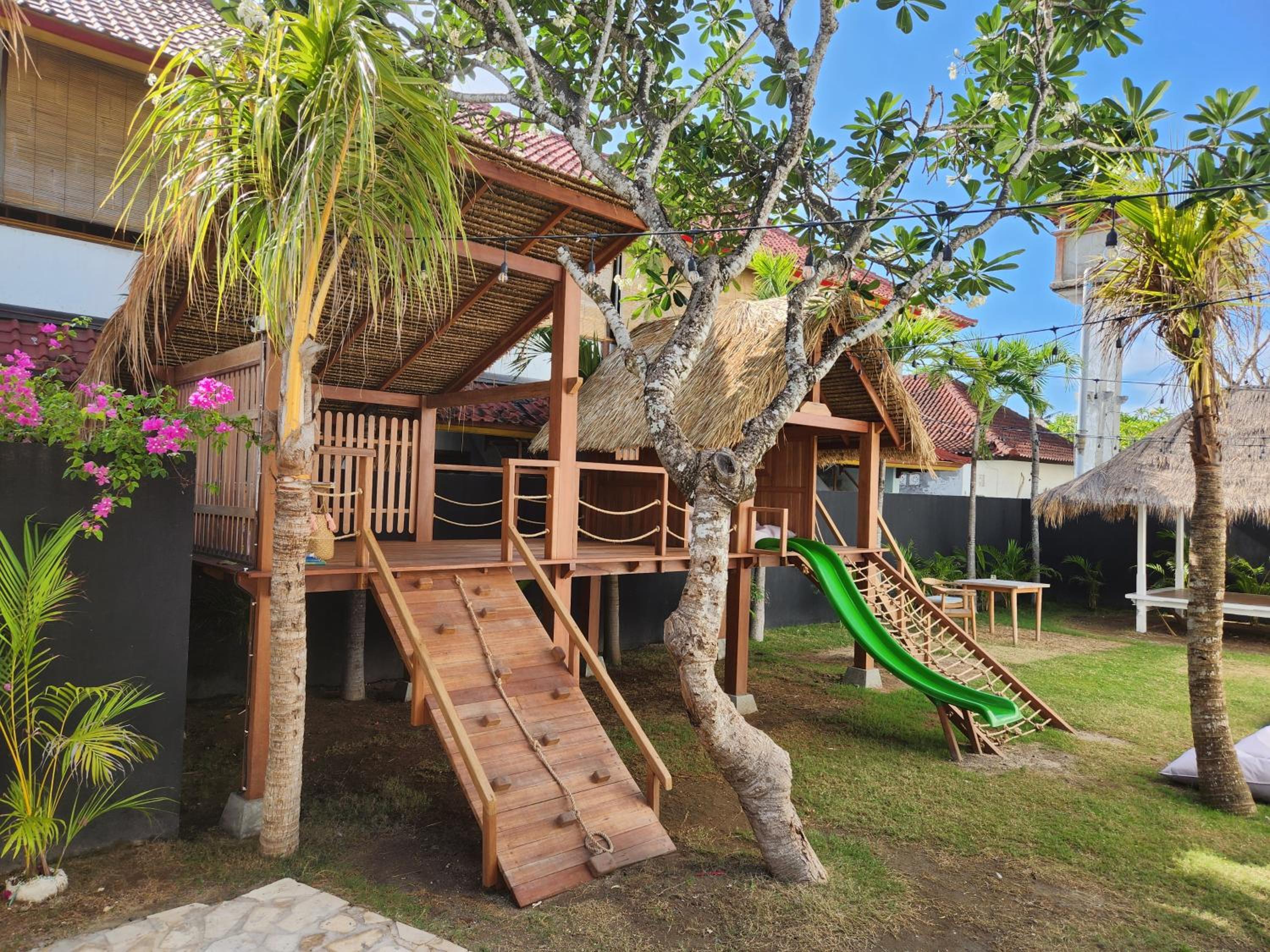 Superior Double or Twin Room with Garden View - Photo 2