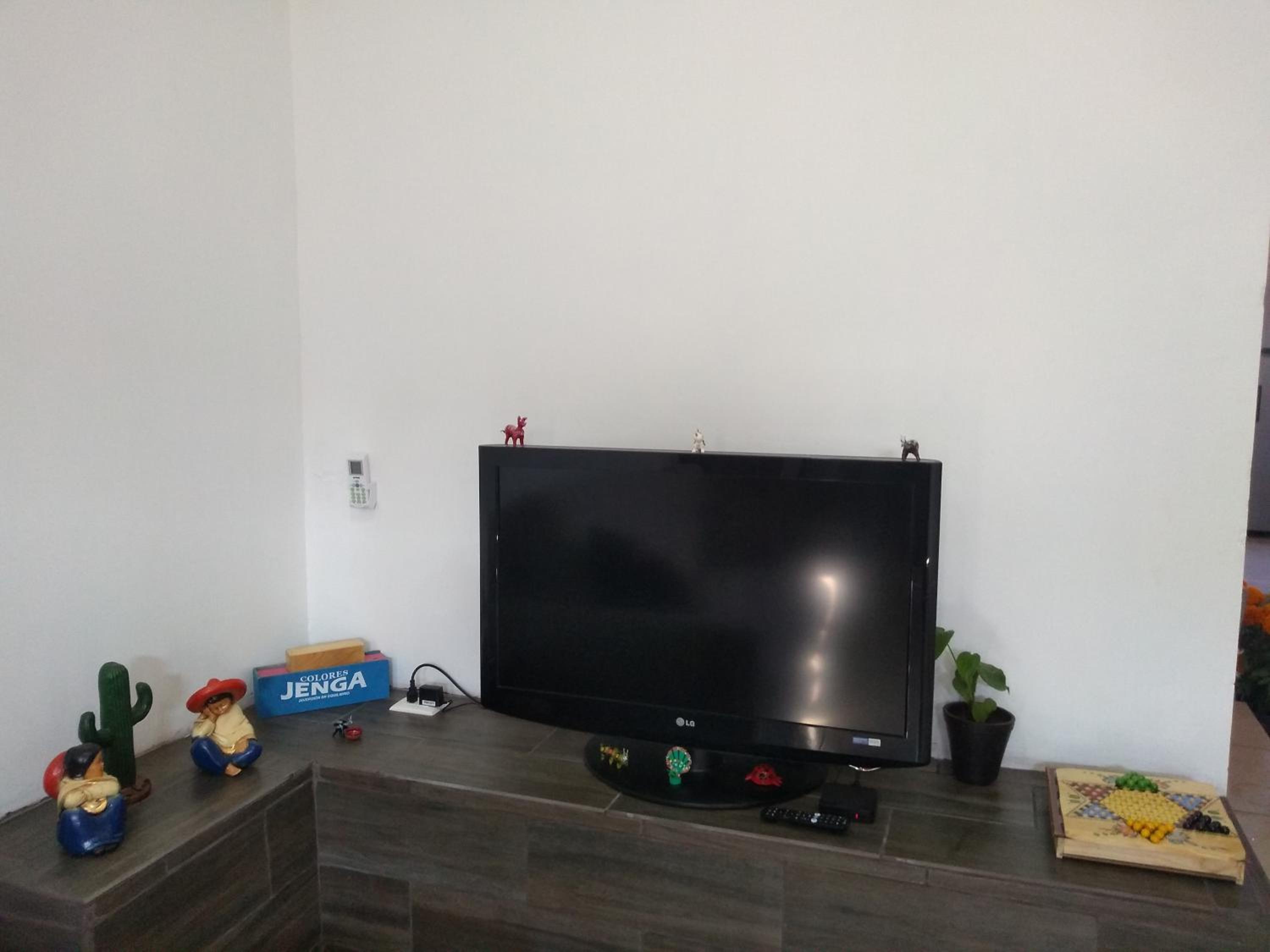 Two-Bedroom House - Photo 26