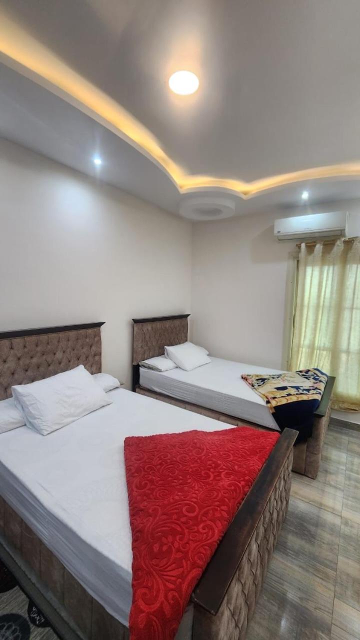 Three-Bedroom Apartment - Photo 46