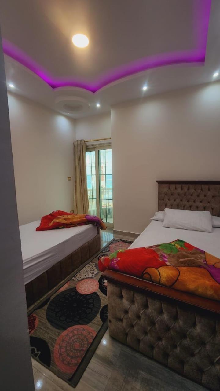Three-Bedroom Apartment - Photo 31