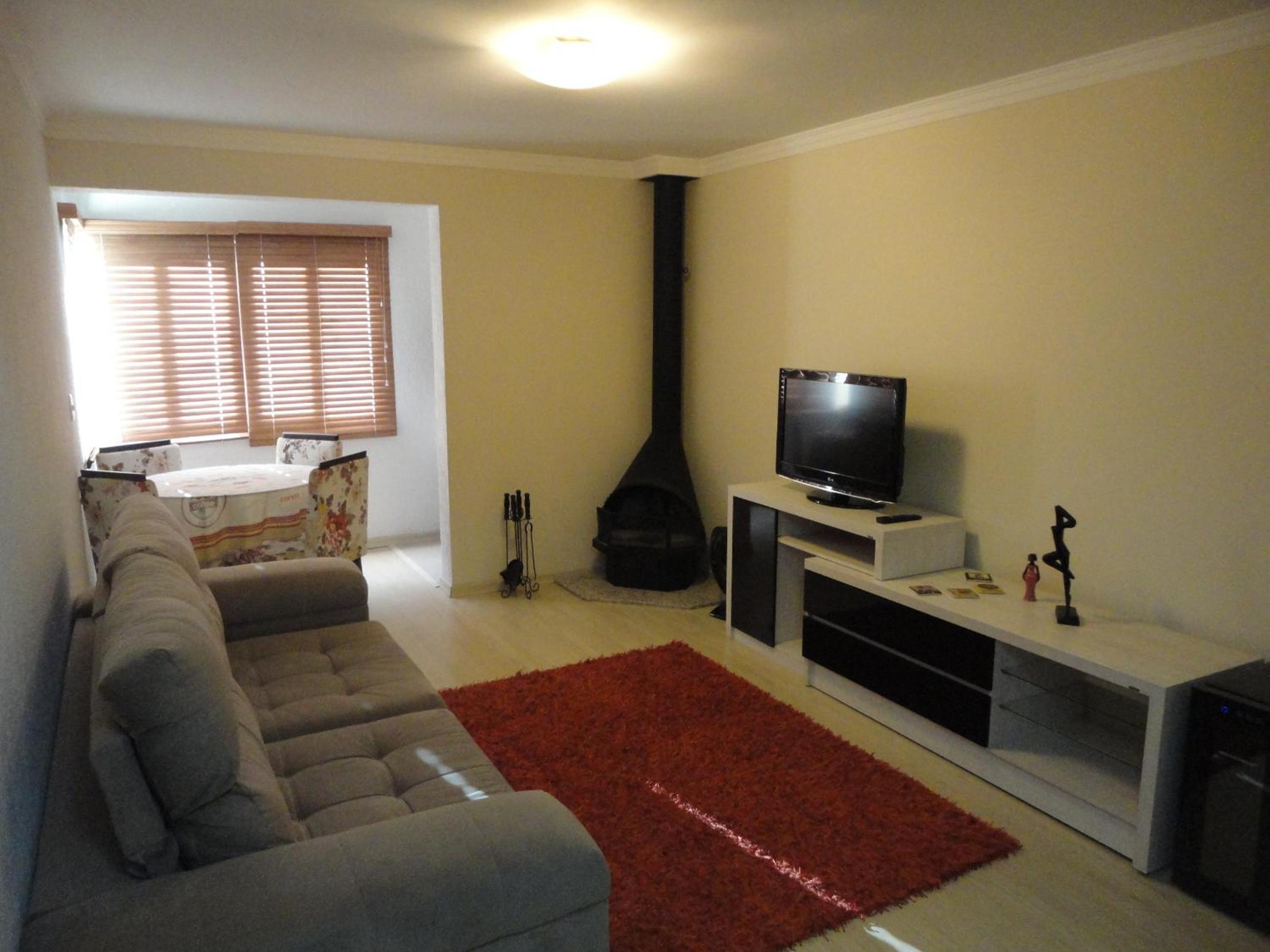 Superior One-Bedroom Apartment - Photo 8