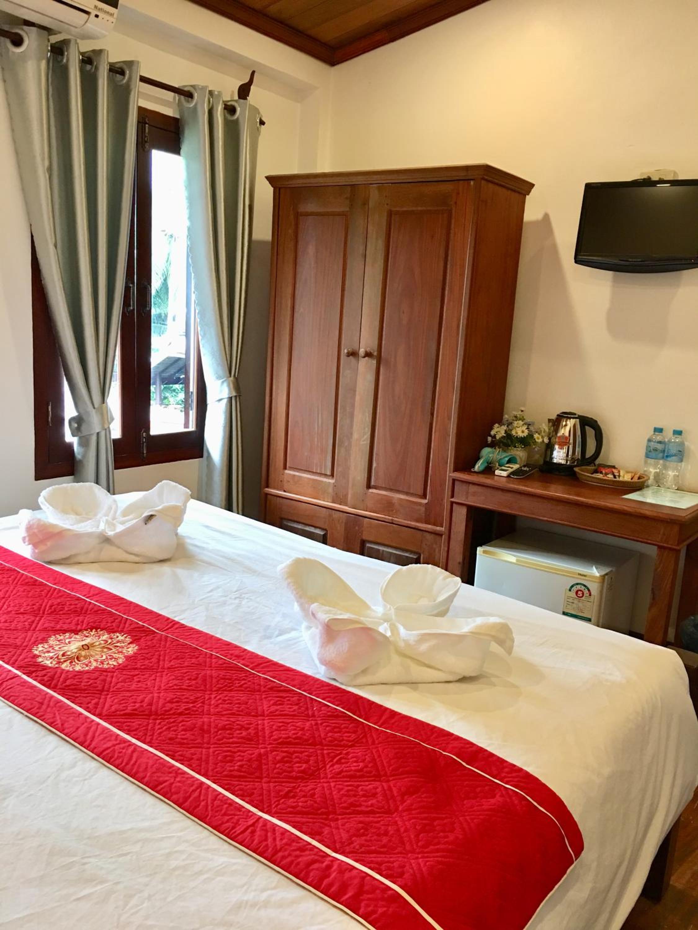 Standard Double Room - Photo 8