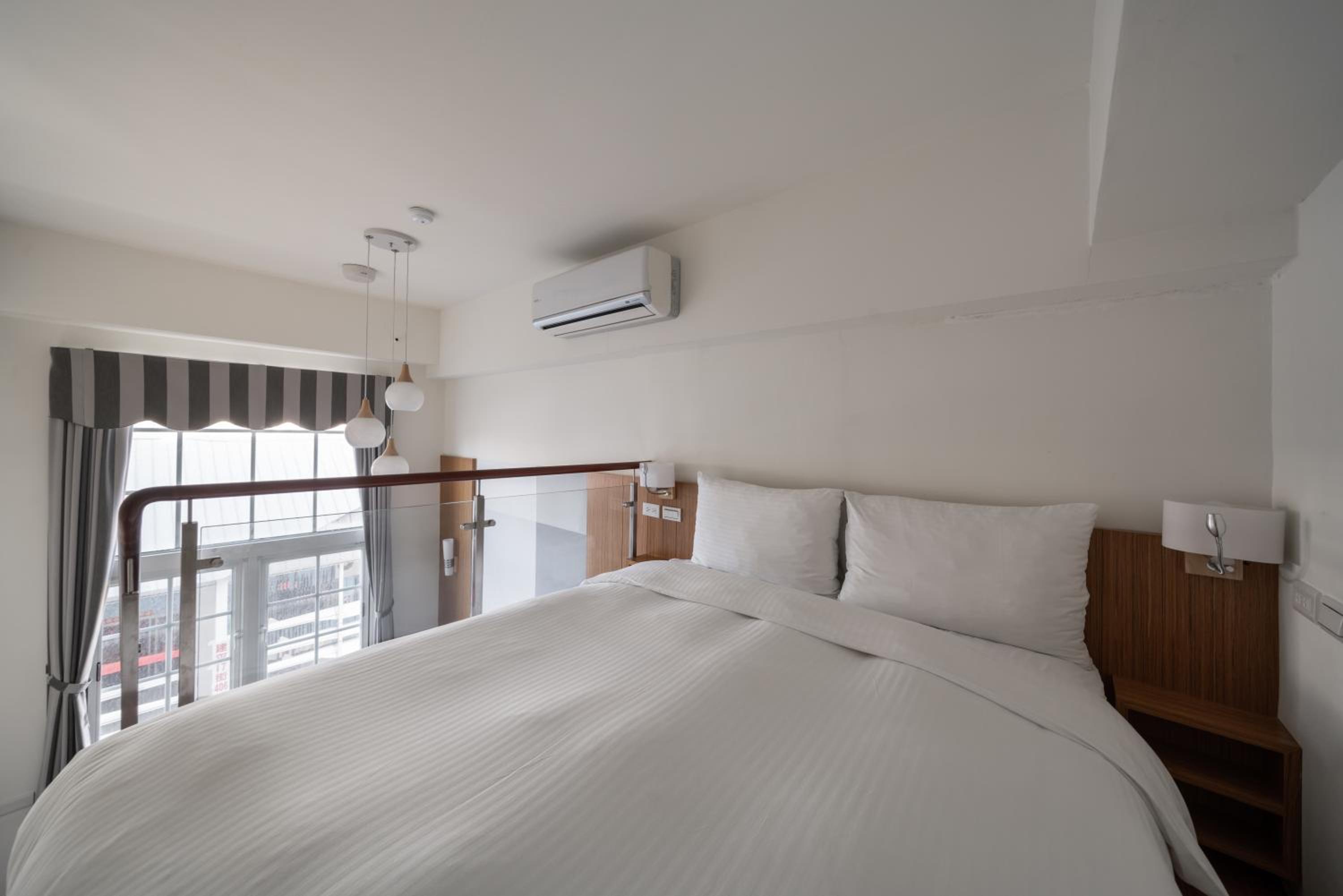 Standard Double Room - Photo 2