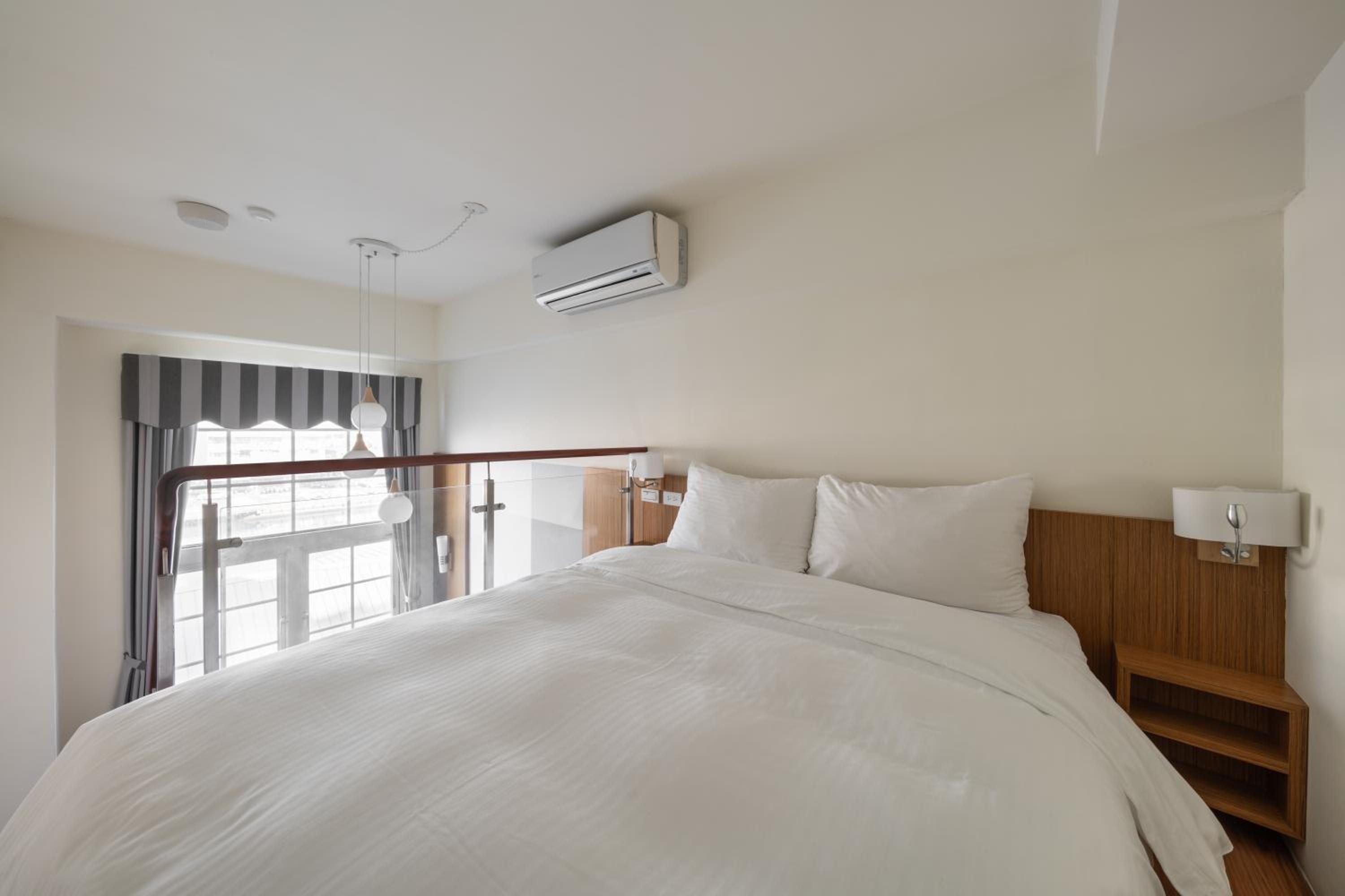 Standard Double Room - Photo 5
