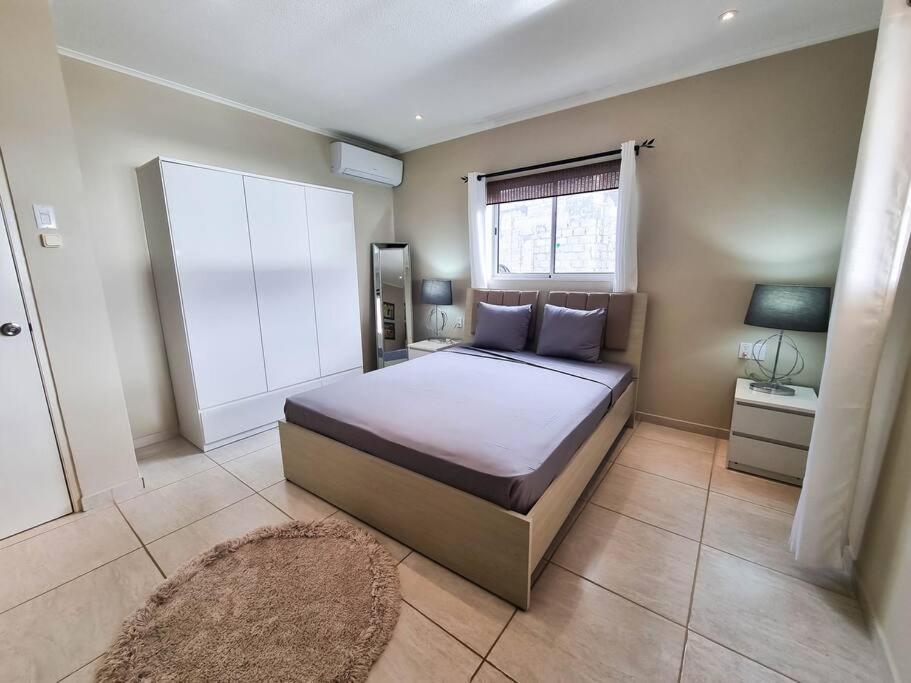 Three-Bedroom Villa photo 1