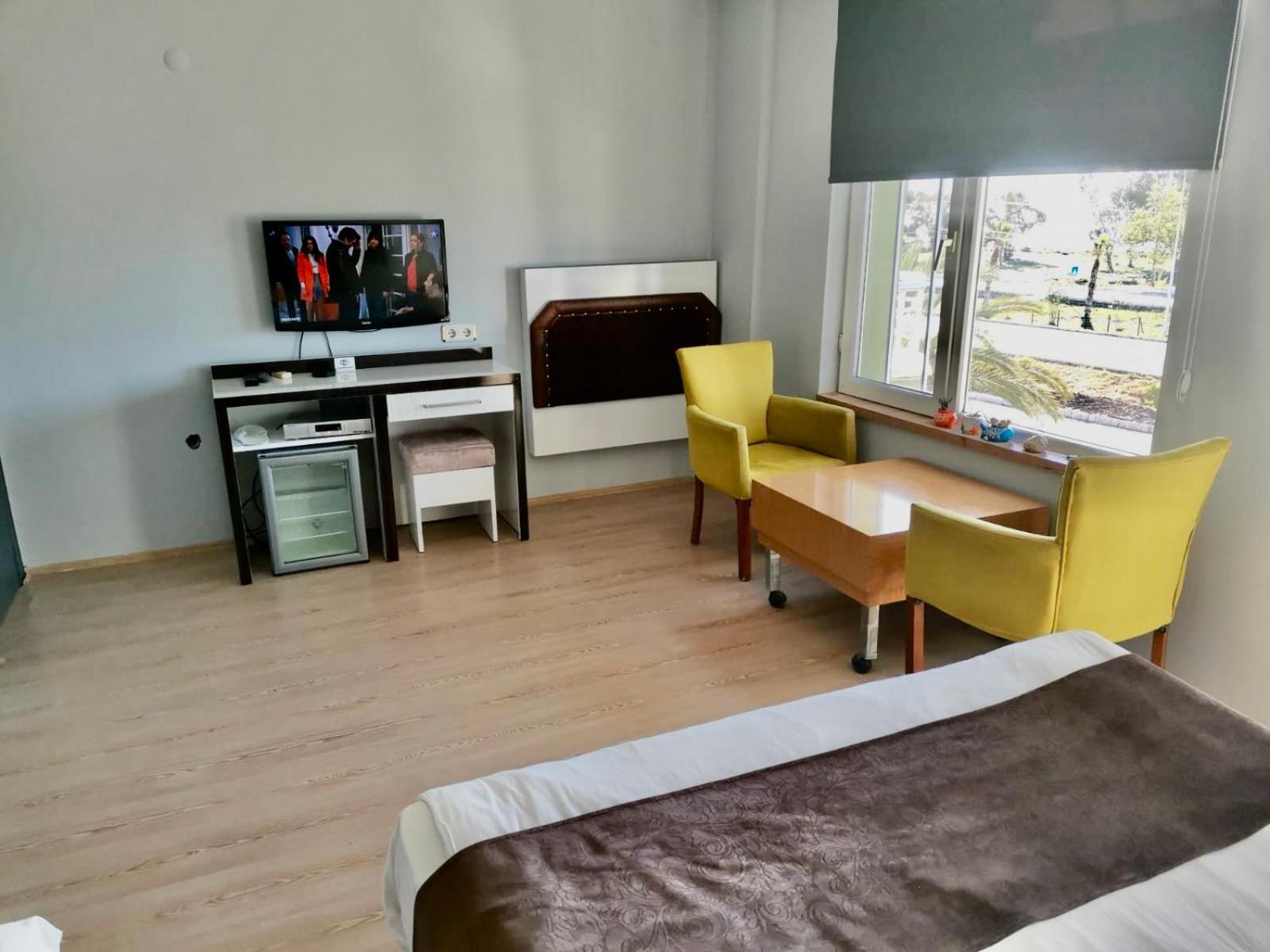 Superior Double or Twin Room with Sea View photo 2