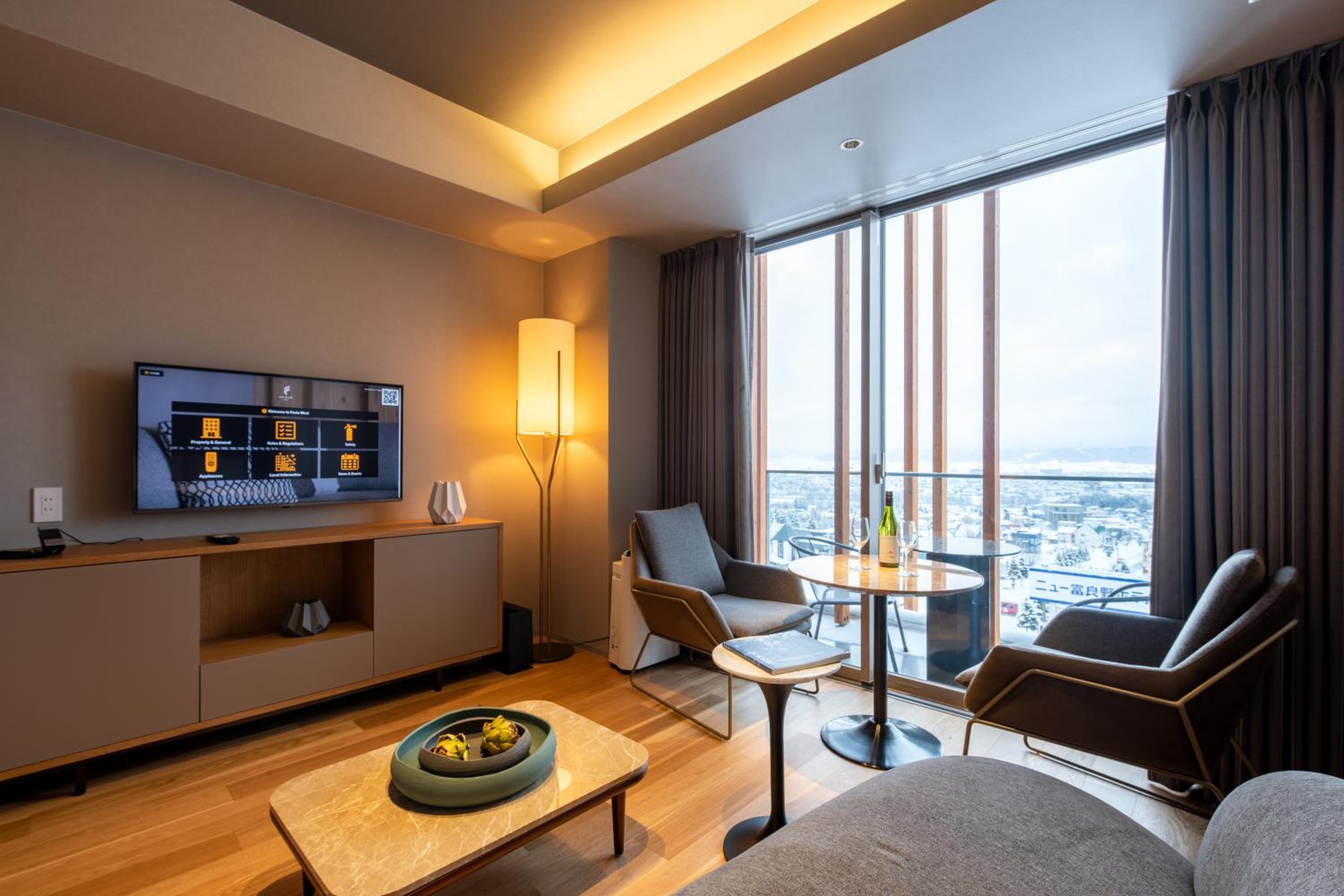 1 Bedroom Suite