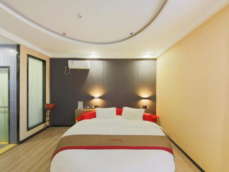 Round Double Room photo 1