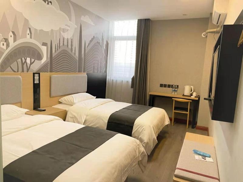 Standard Twin Room photo 3