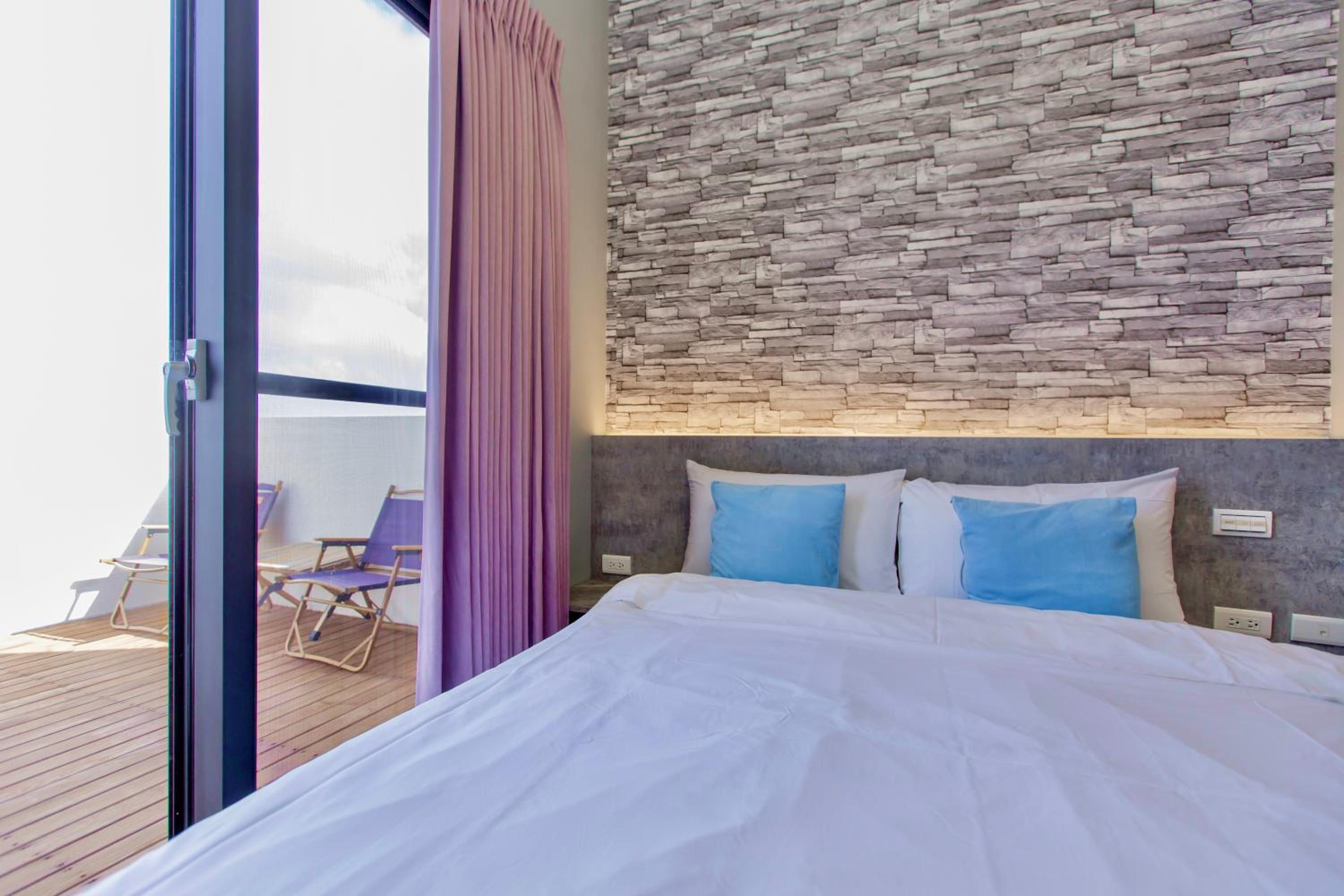 Double Room with Terrace photo 3