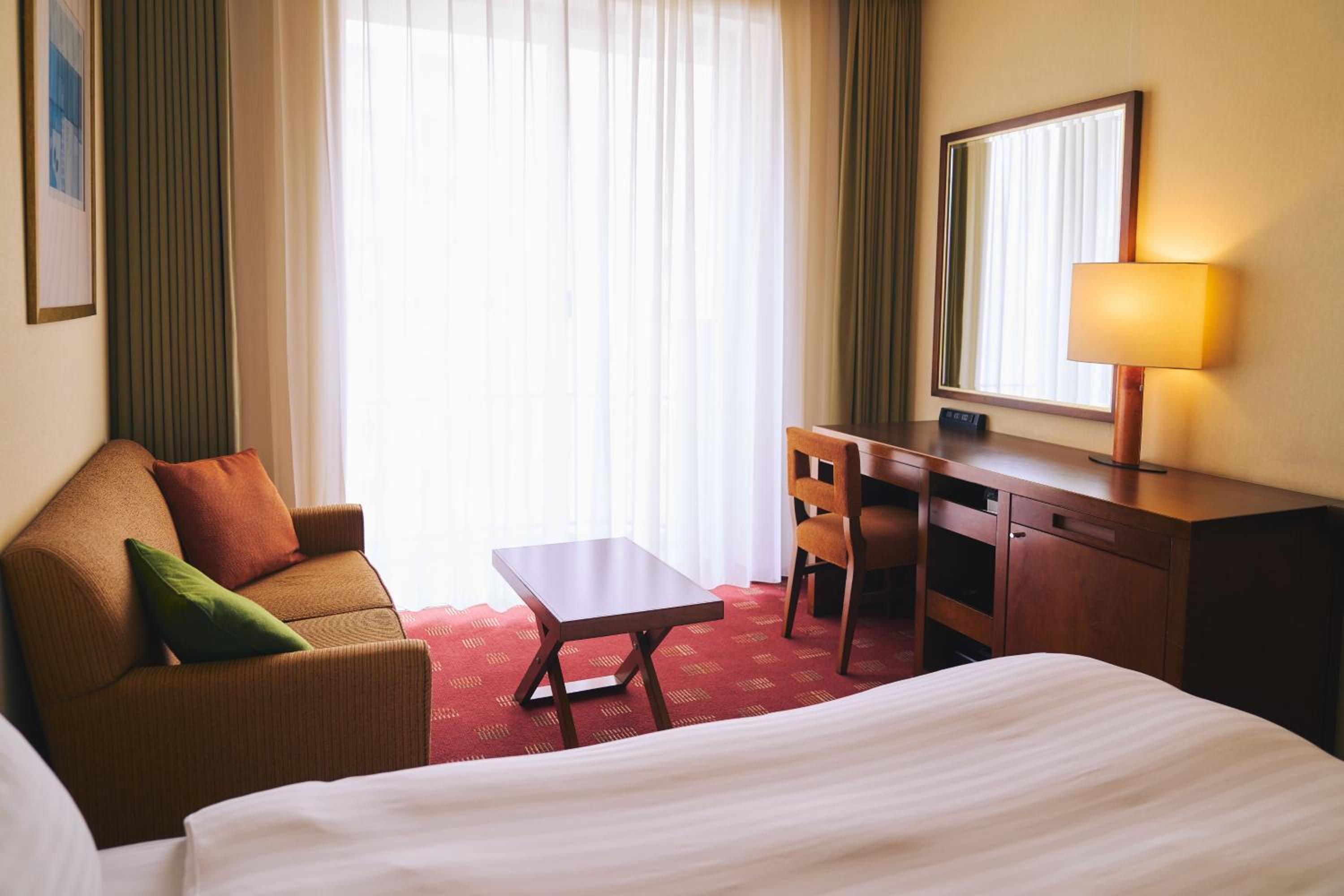 Double Room - South Wing - Non-Smoking - Photo 1