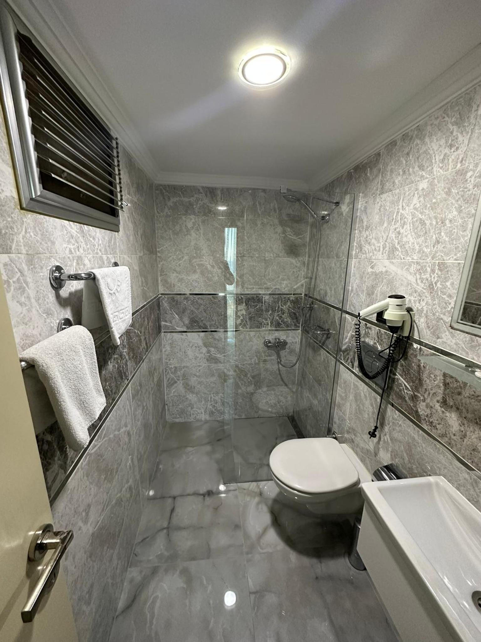 Single Room photo 3