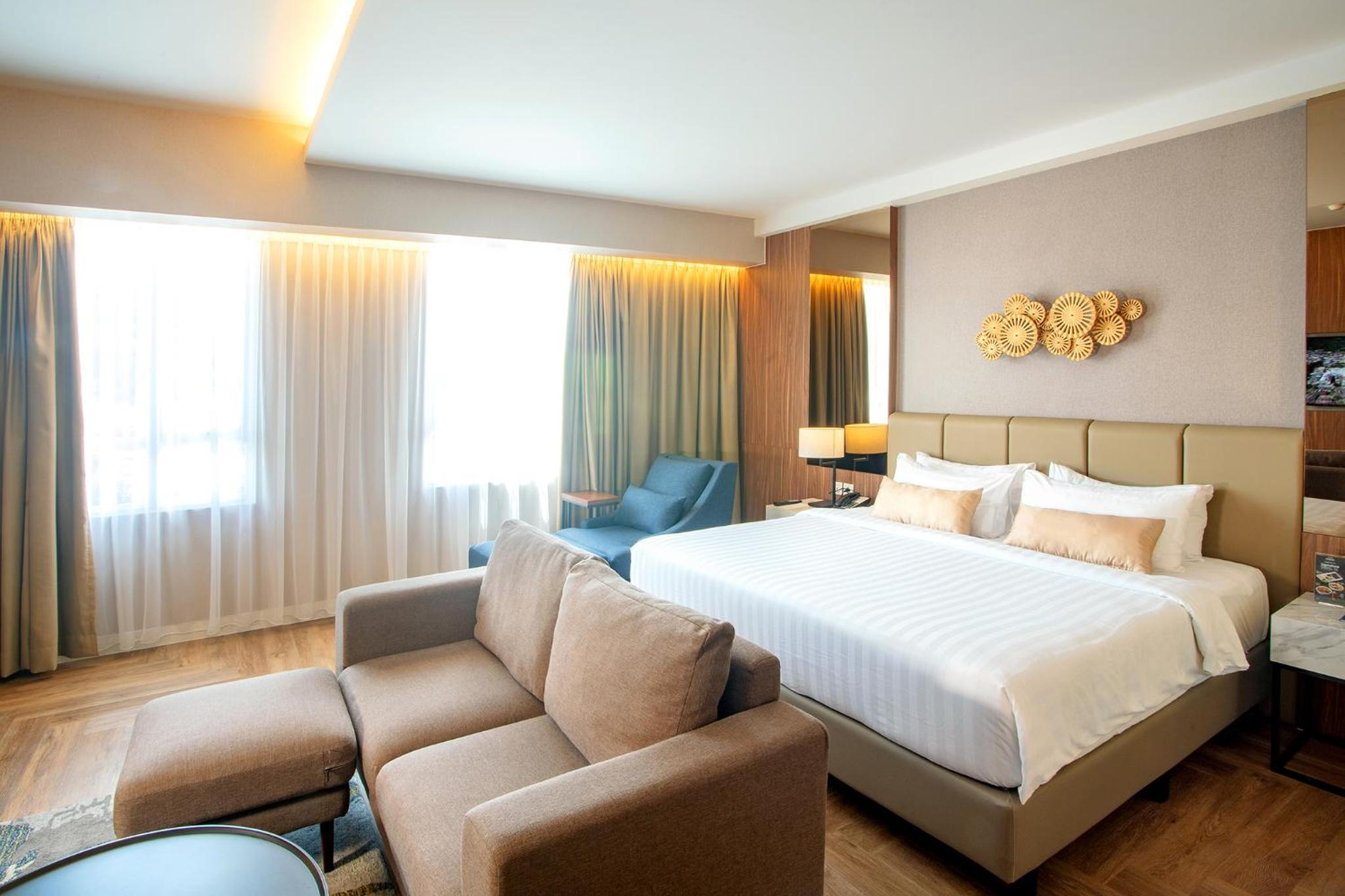 Queen Suite