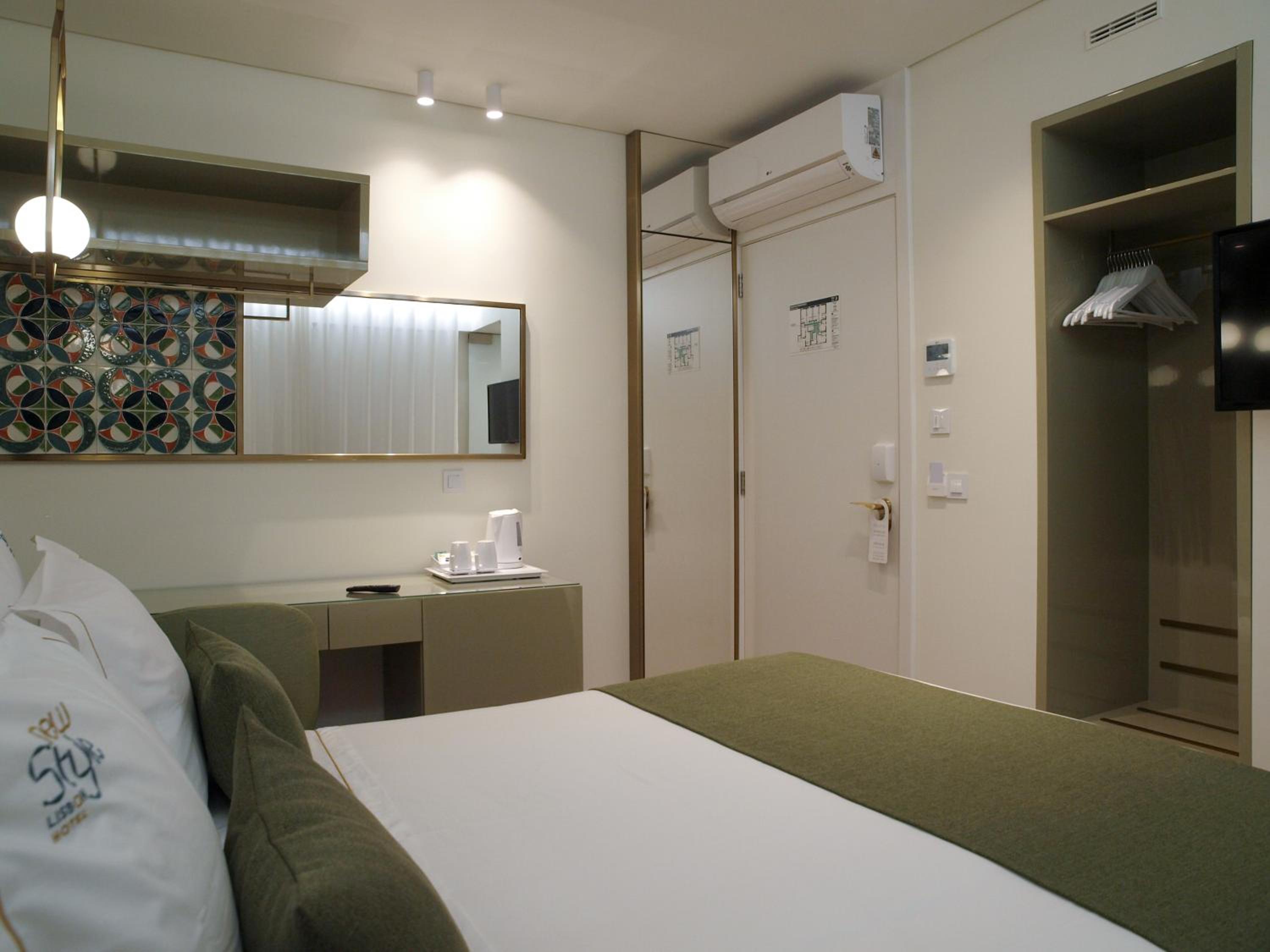 Budget Double Room - Photo 1