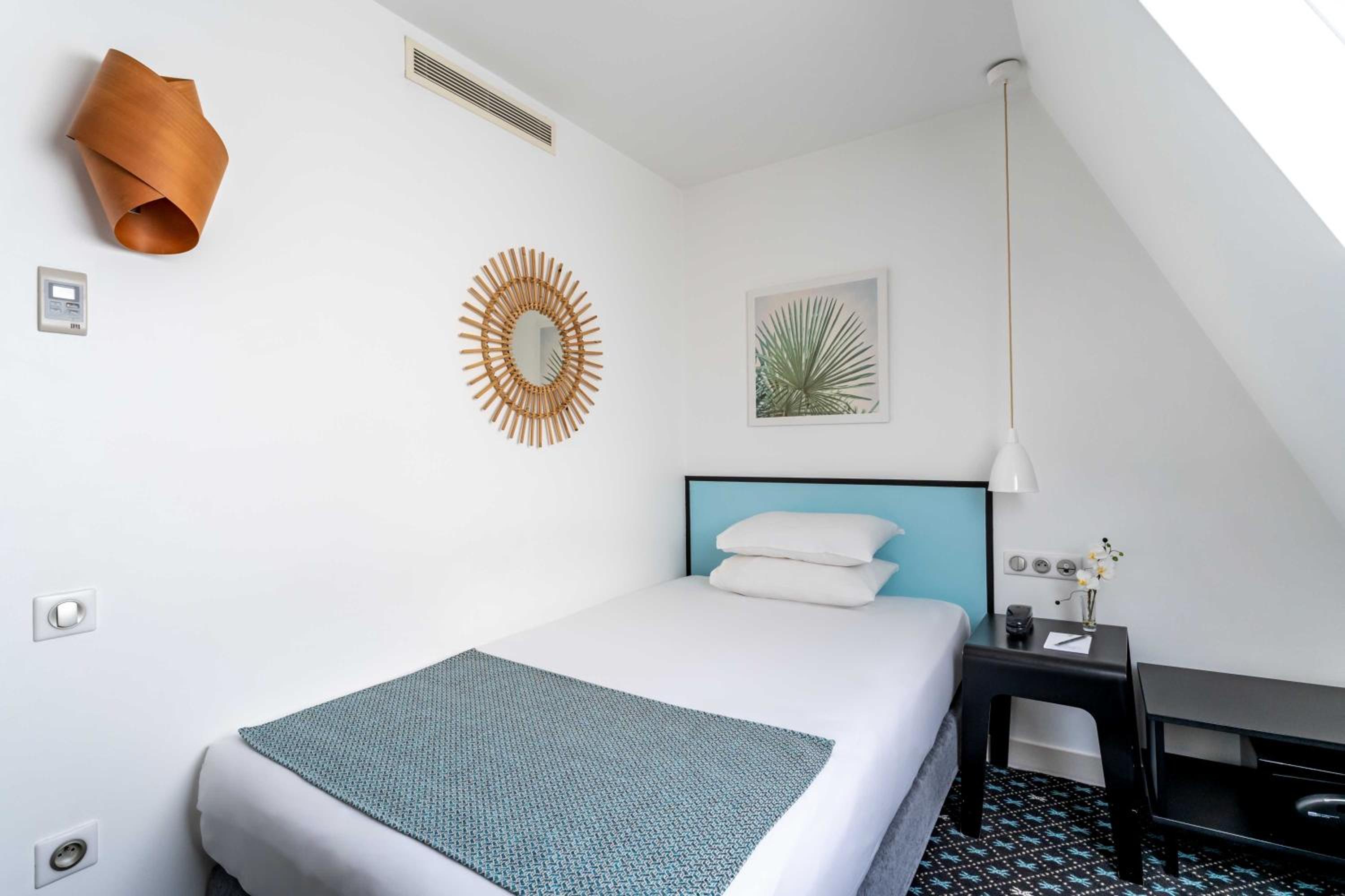 Single Room photo 1