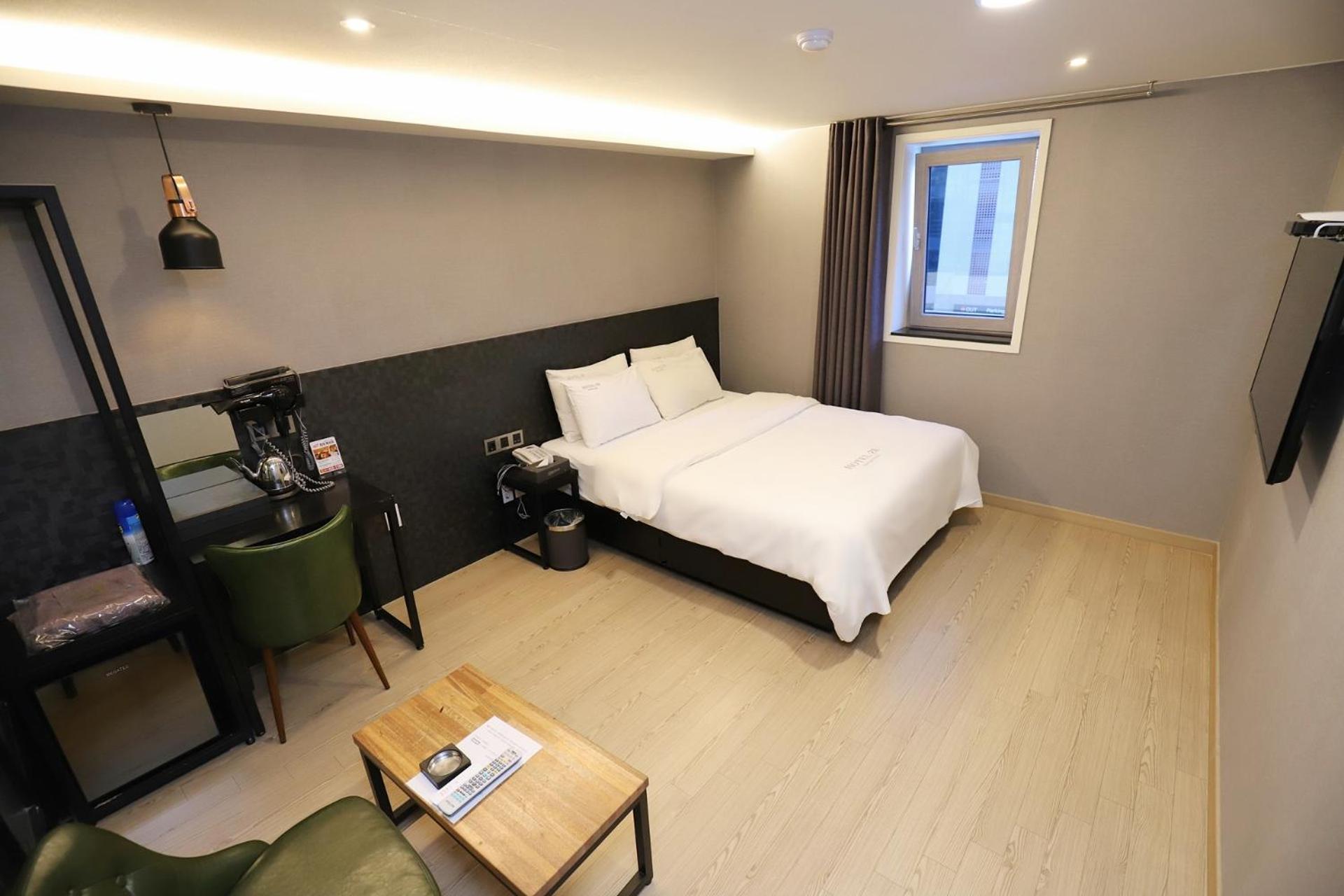 Deluxe Double Room photo 2