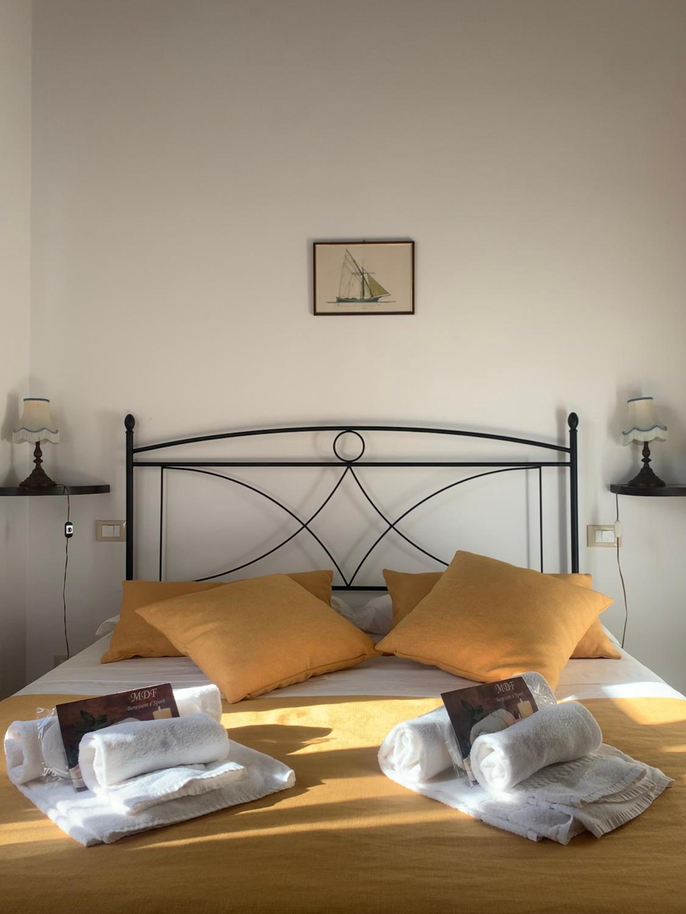 Standard Double Room - Photo 1
