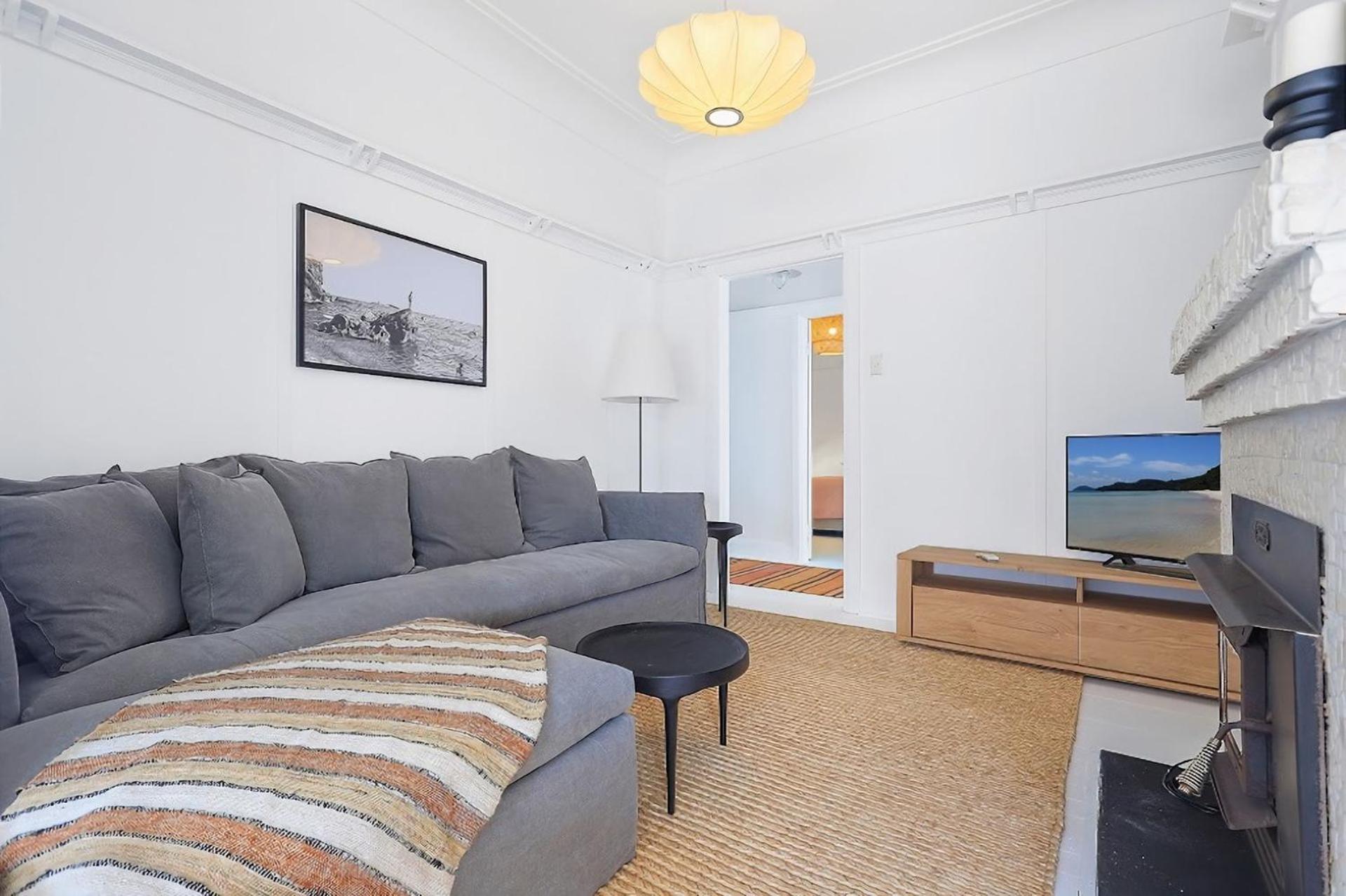Four-Bedroom House photo 1