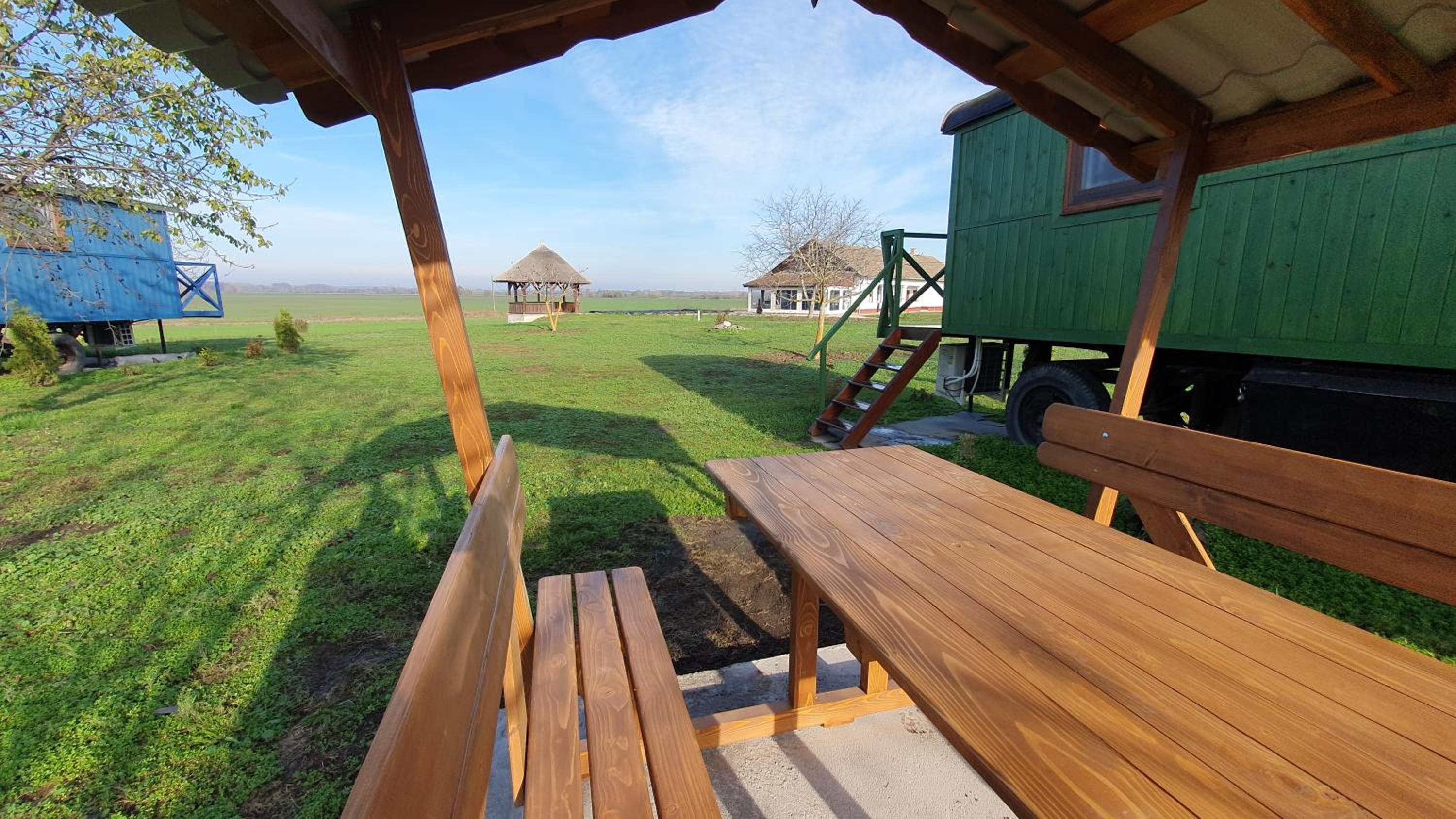 One-Bedroom Chalet - Photo 9