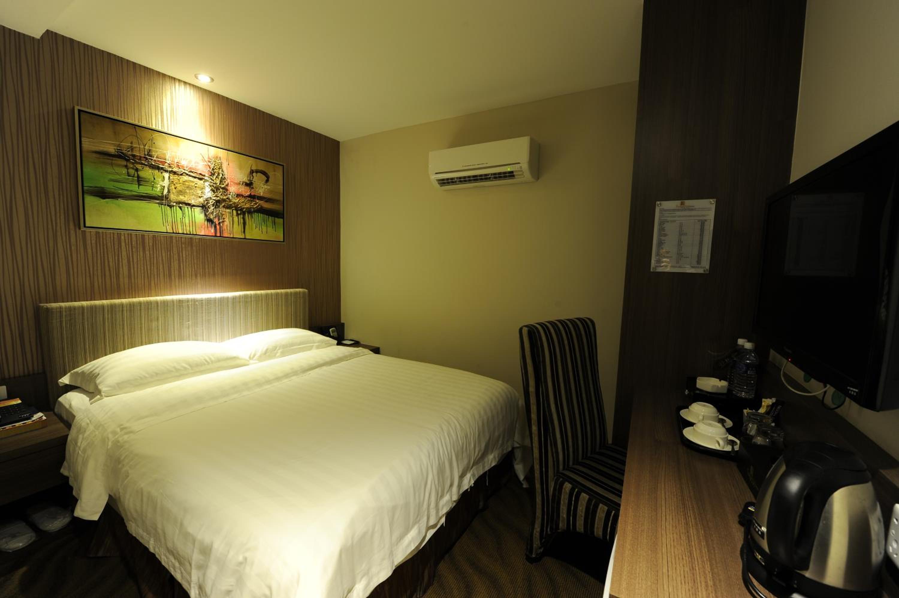 Deluxe Double Room without Window