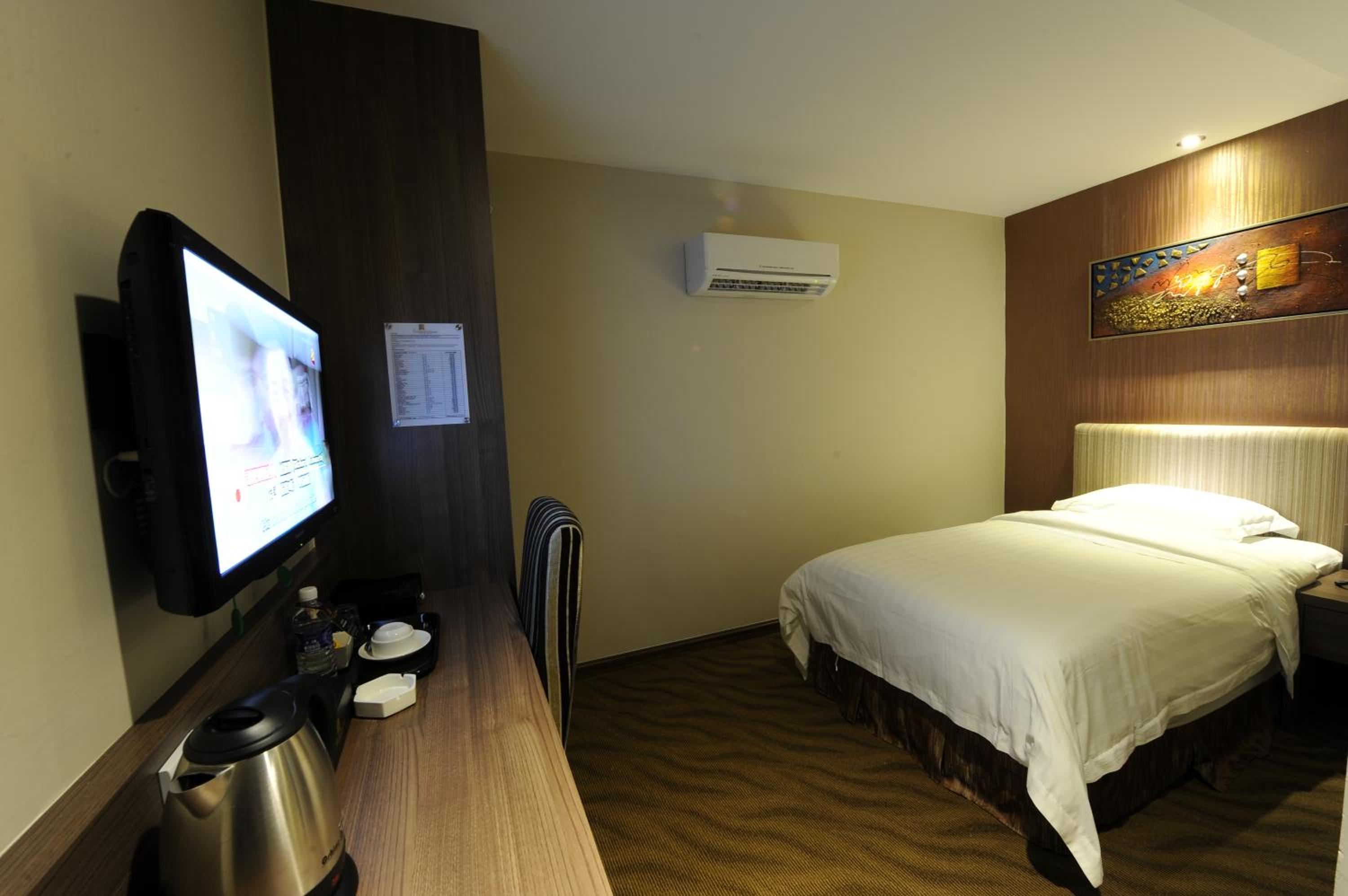 Standard Single Room without Window