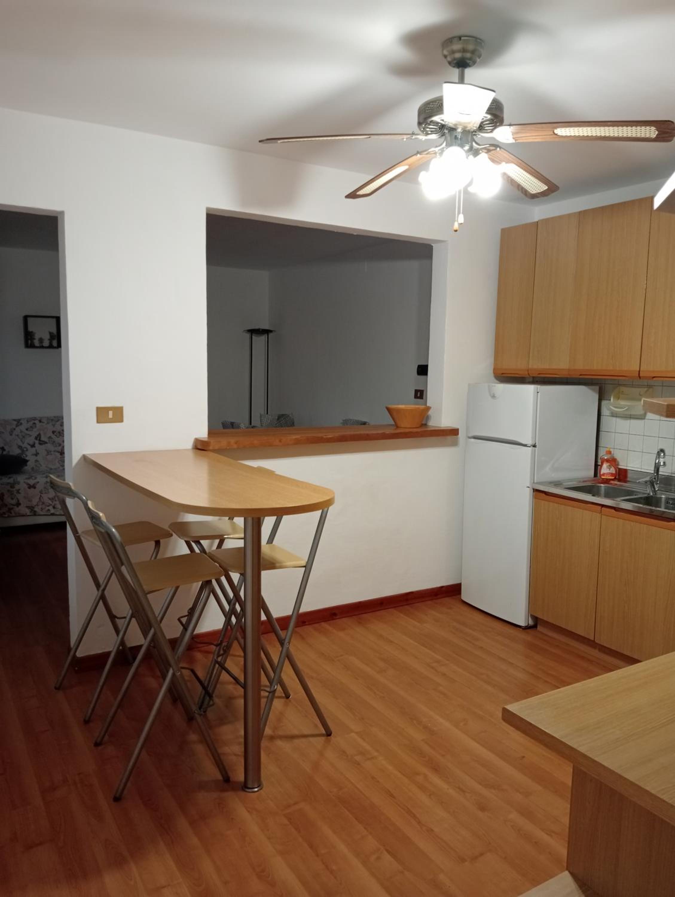 One-Bedroom Apartment photo 2
