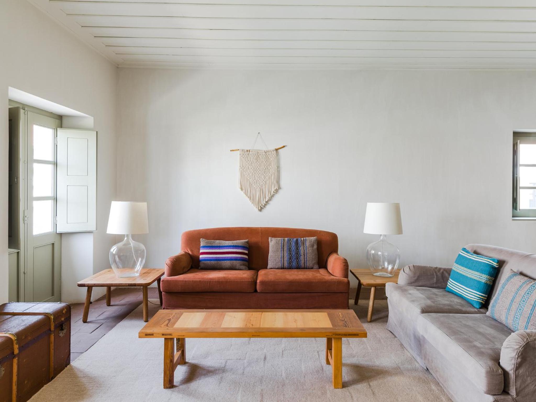 Three-Bedroom House - Barn photo 3