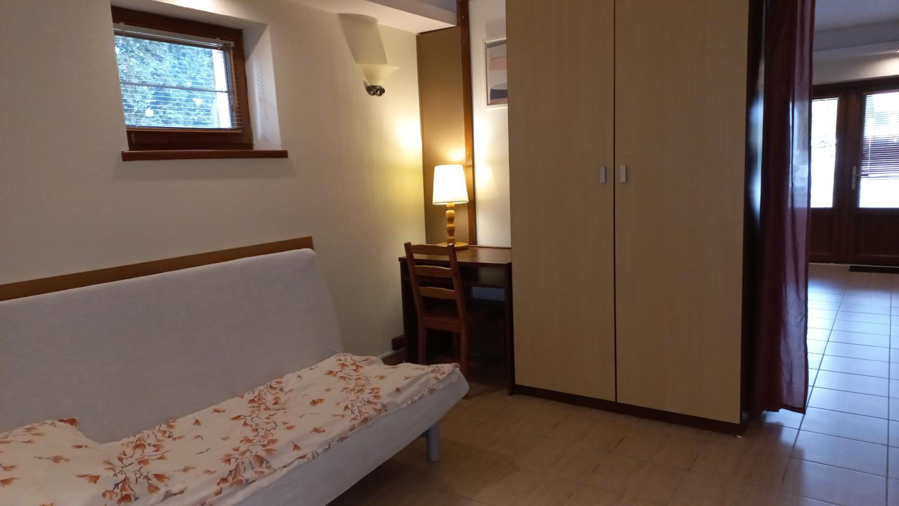 Apartment with Sauna - Photo 12
