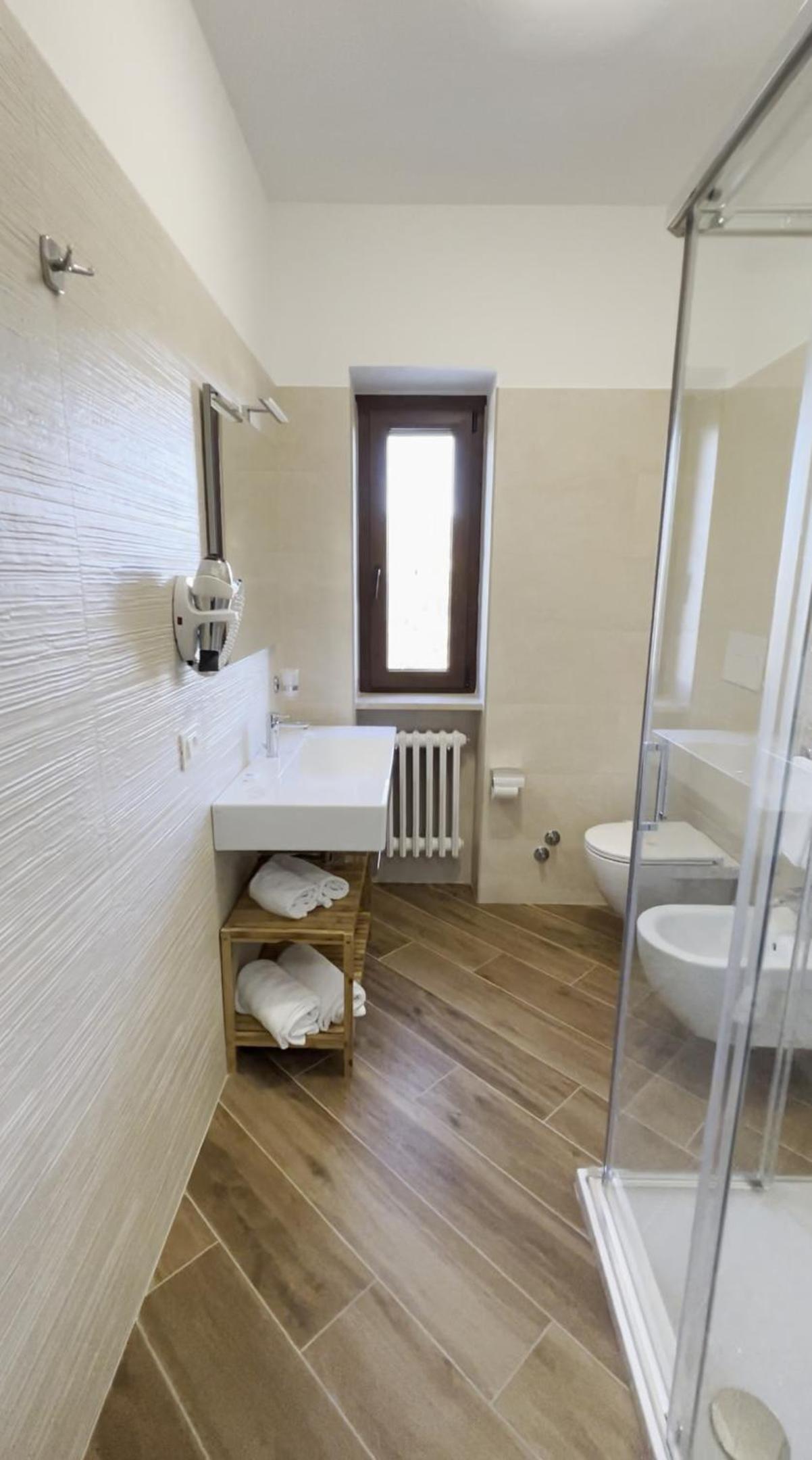 Deluxe Triple Room photo 3