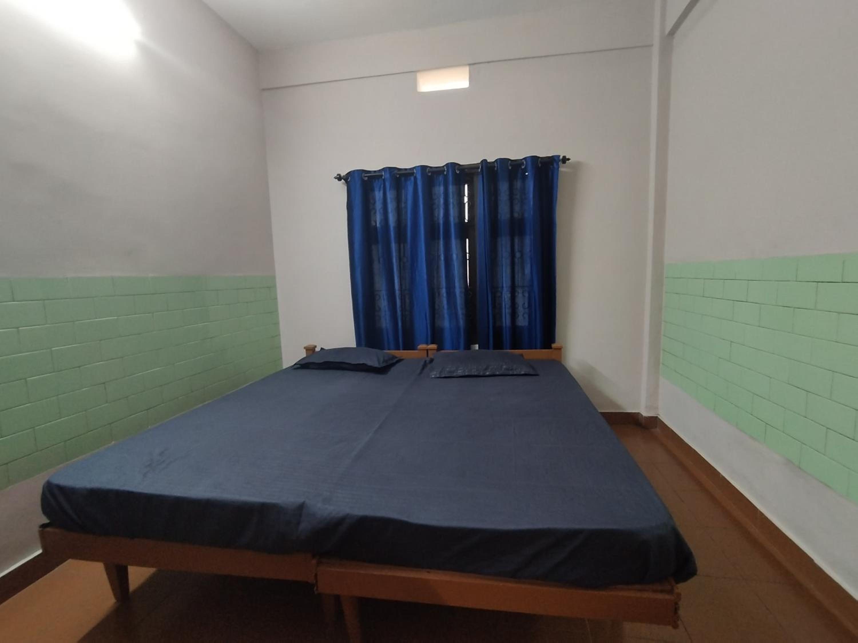 Budget Single Room