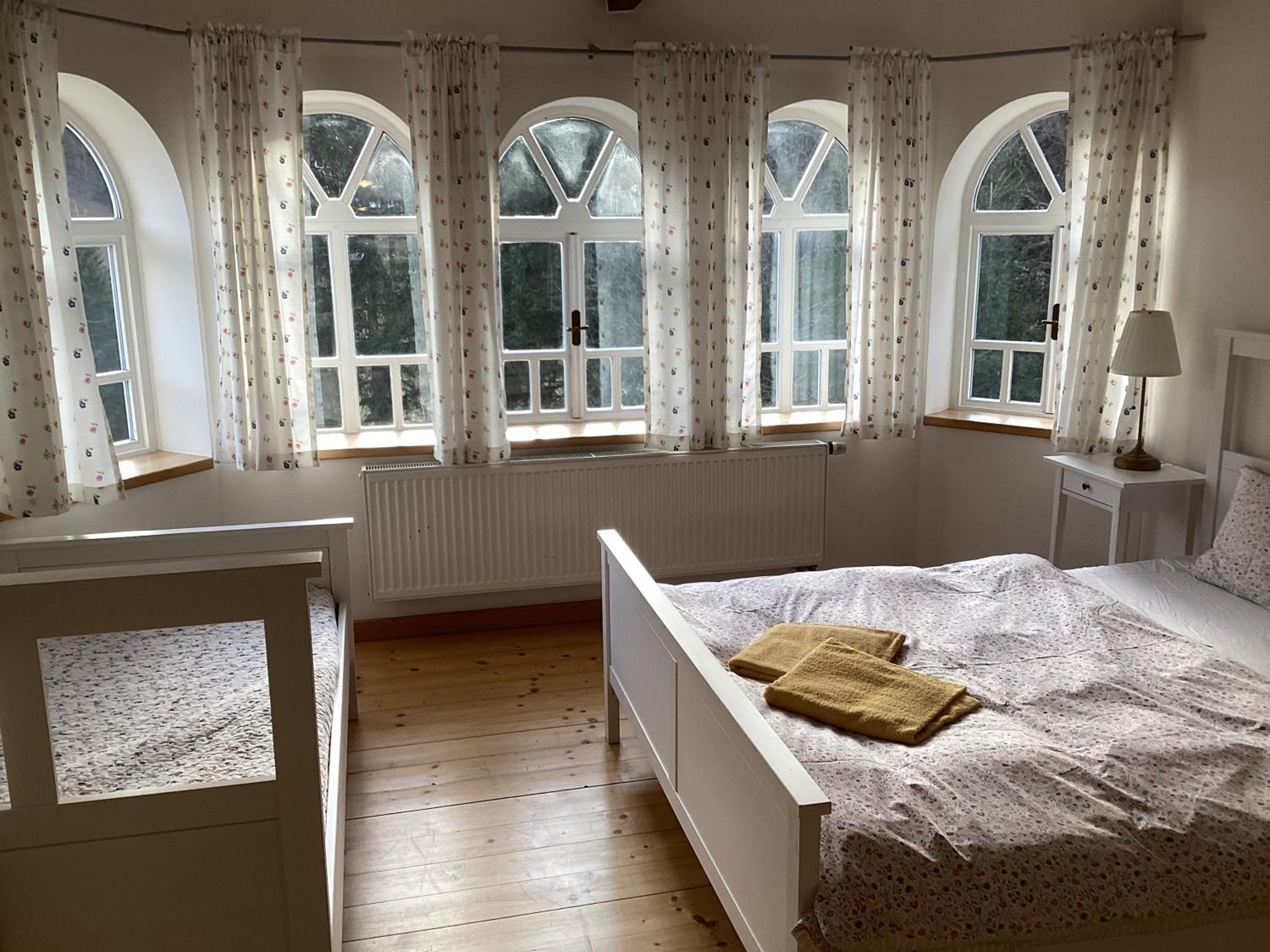 Triple Room with Bath photo 2