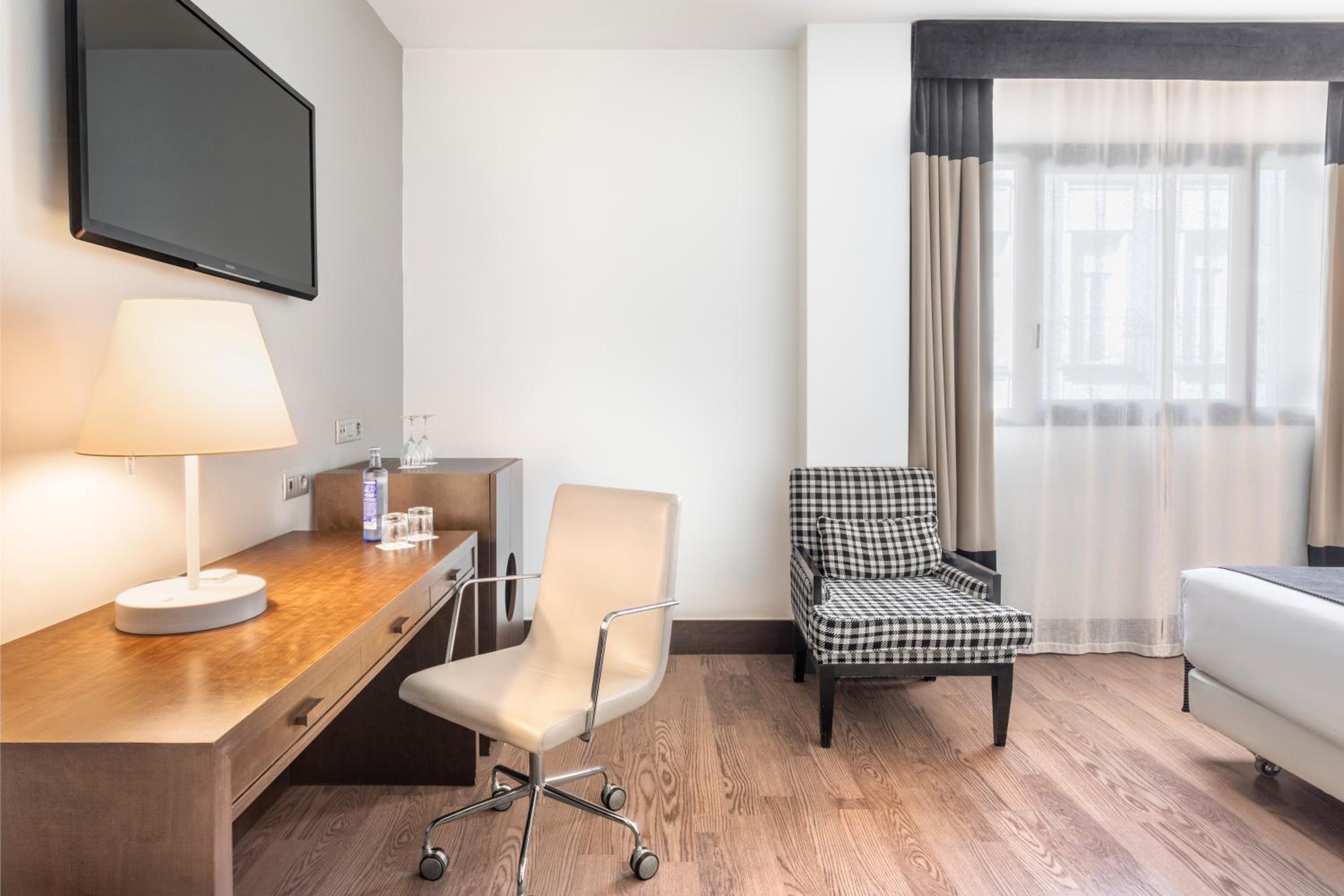 Superior Double Room photo 2