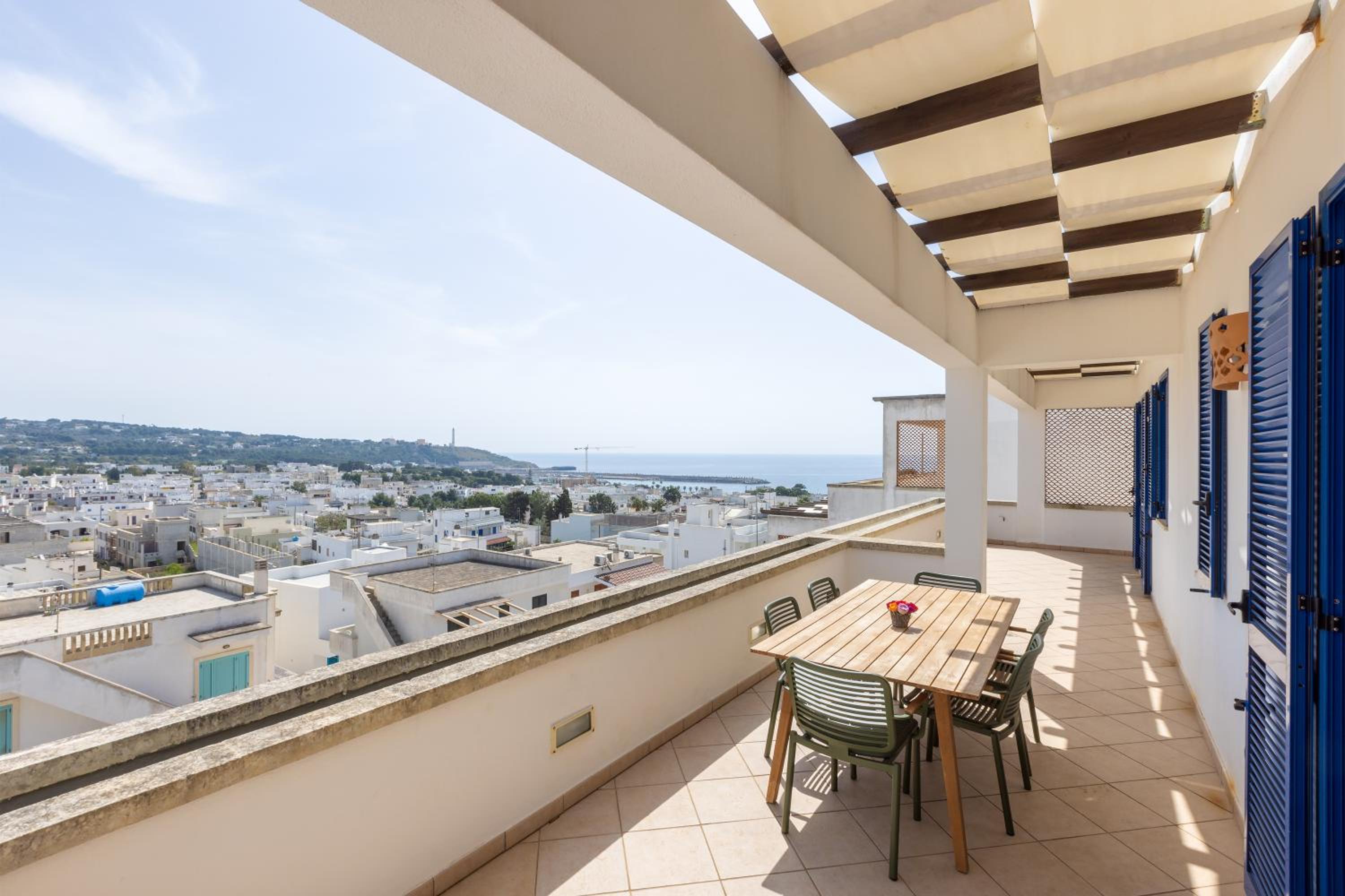 Superior Apartment photo 2
