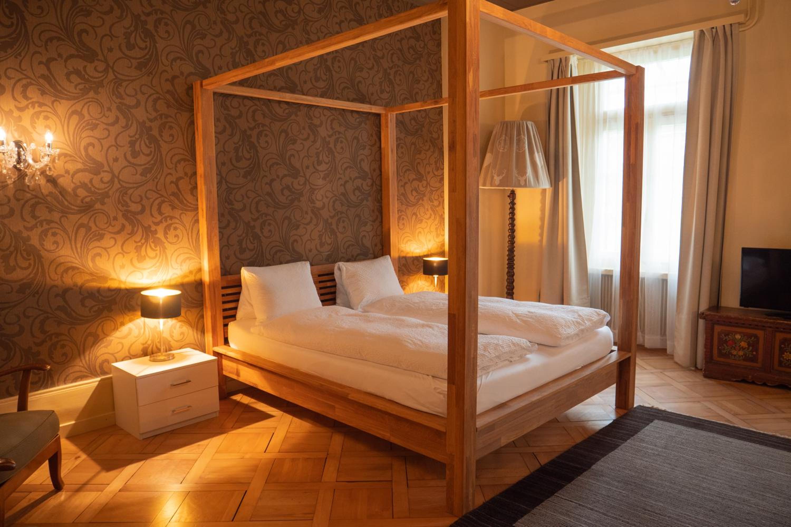 One-Bedroom Suite with Garden View photo 2