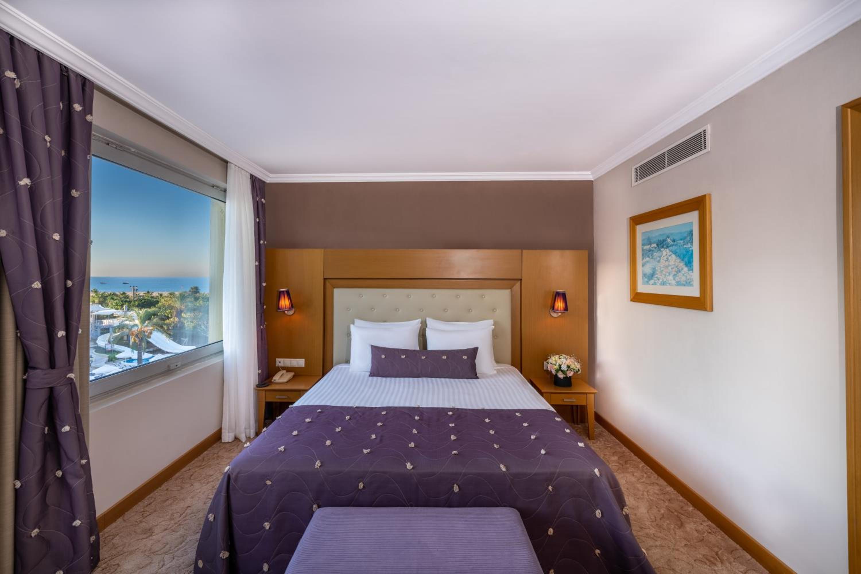 Suite with Sea View