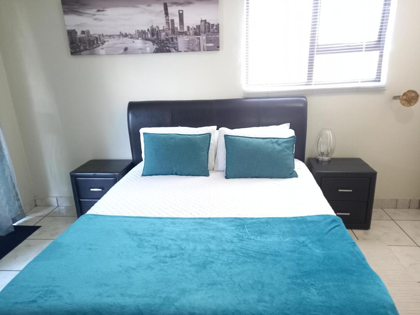 Double Room with Private Bathroom - Photo 1