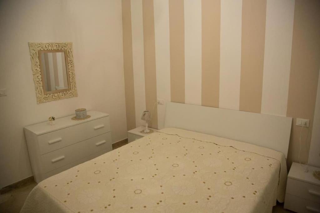 Apartment with Balcony photo 2