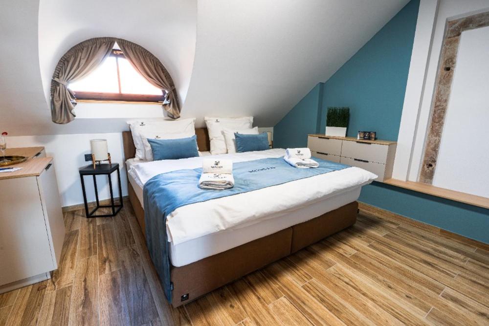 Small Double Room photo 1