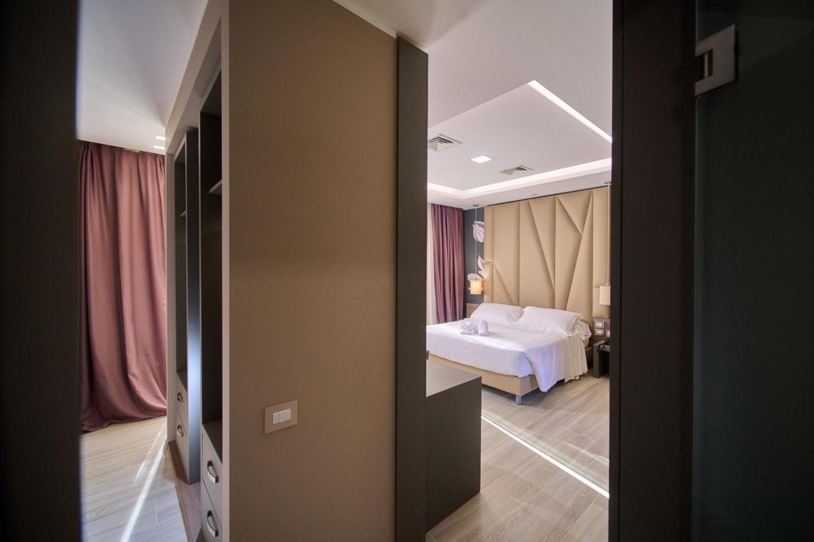 Superior Double Room - Photo 7
