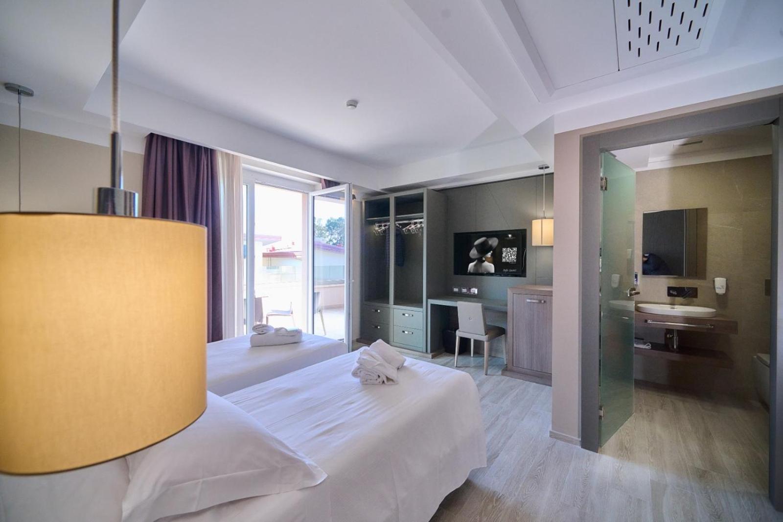 Superior Double Room - Photo 23