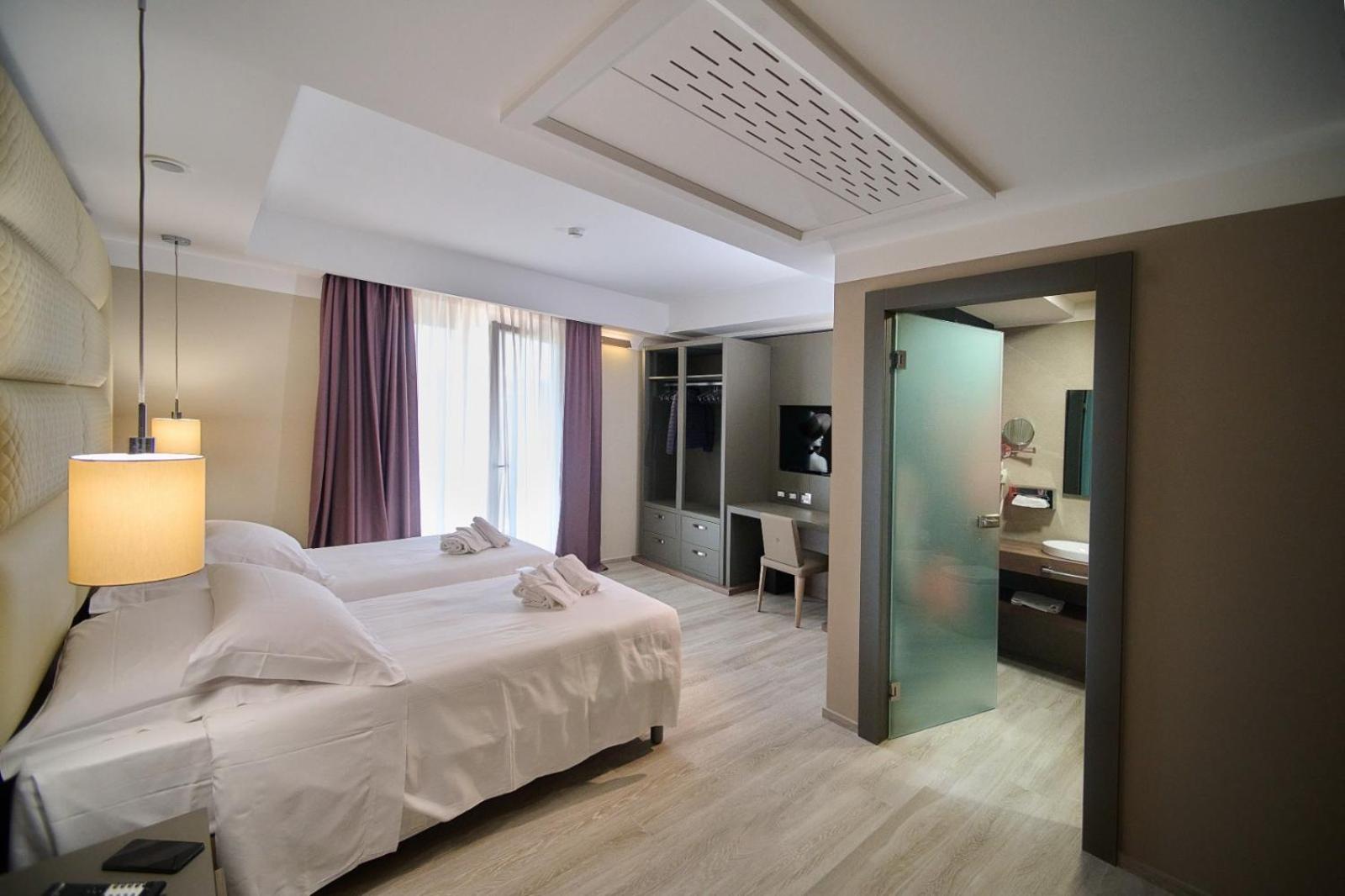 Superior Double Room - Photo 21