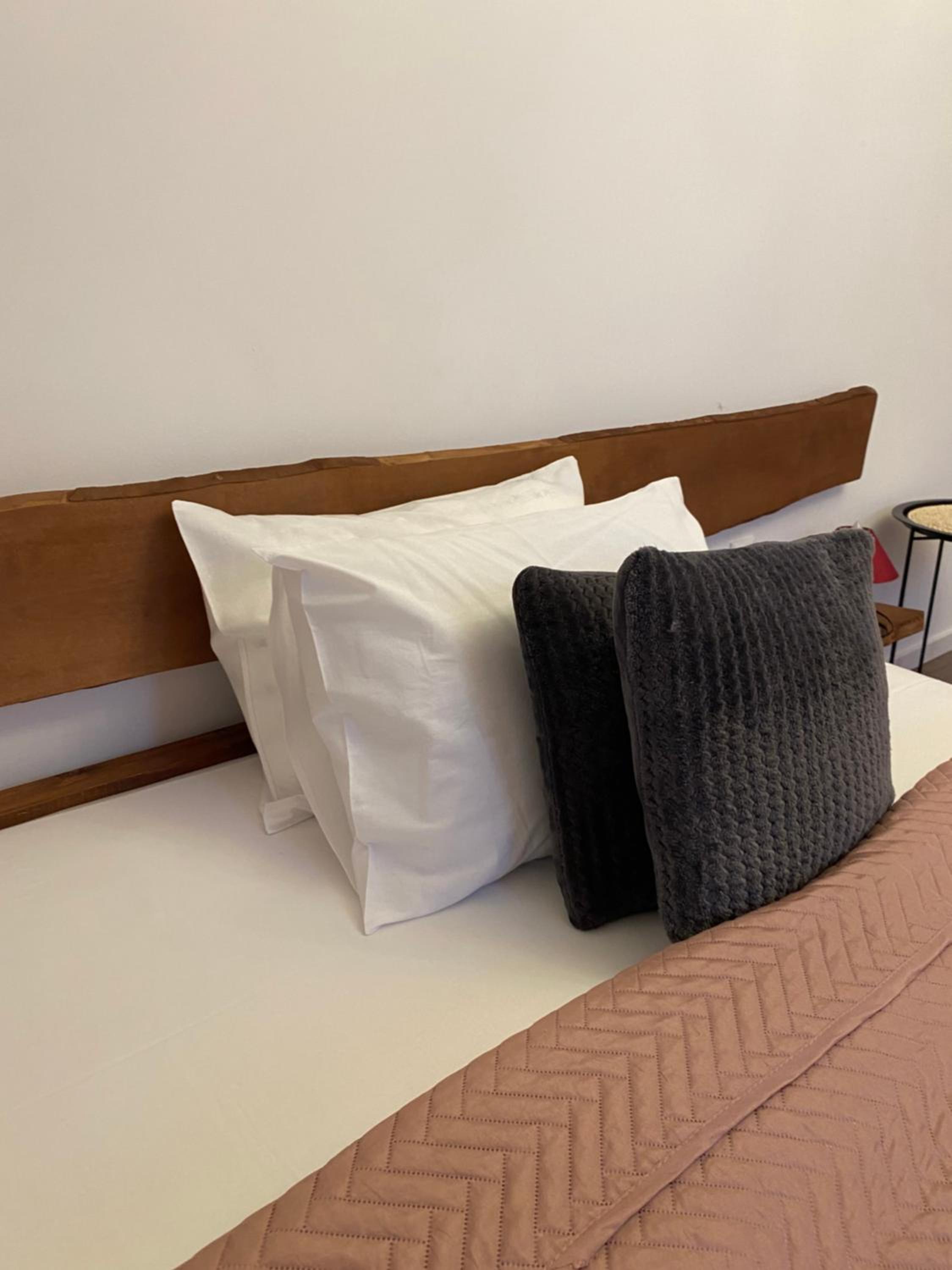 Deluxe Double Room - Photo 10
