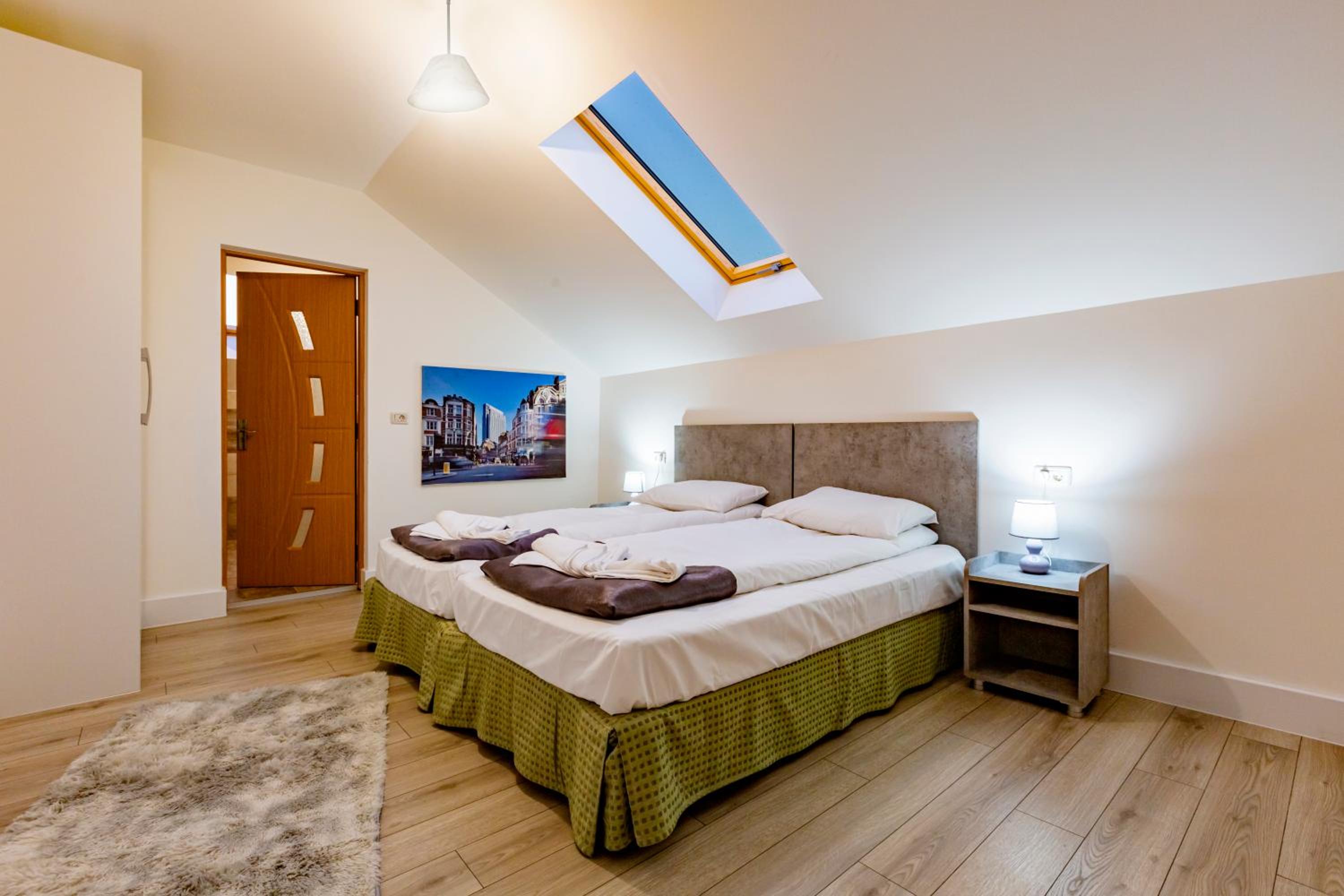 Deluxe One-Bedroom Apartment with Garden View