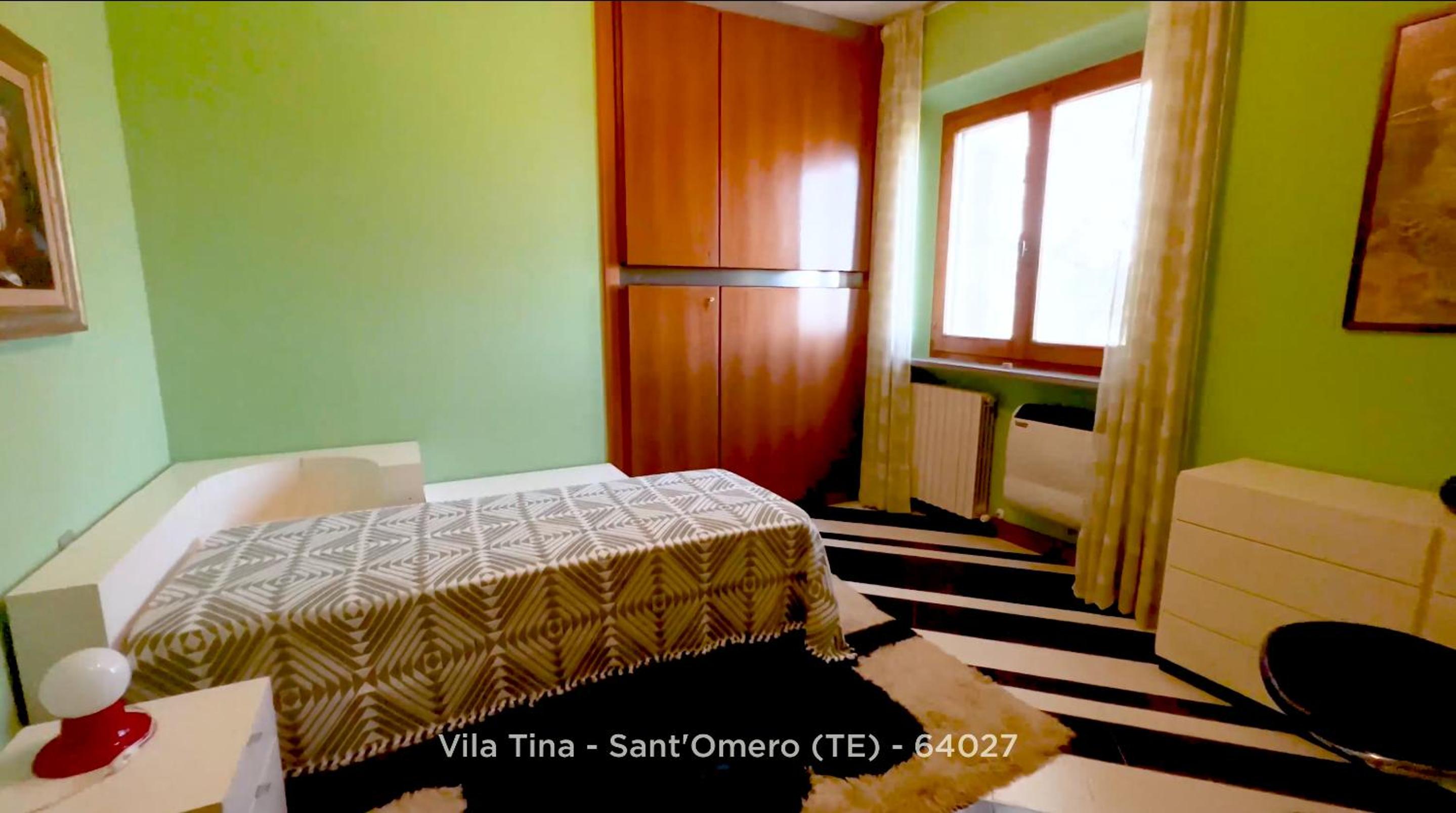 Single Room With Bathroom photo 1