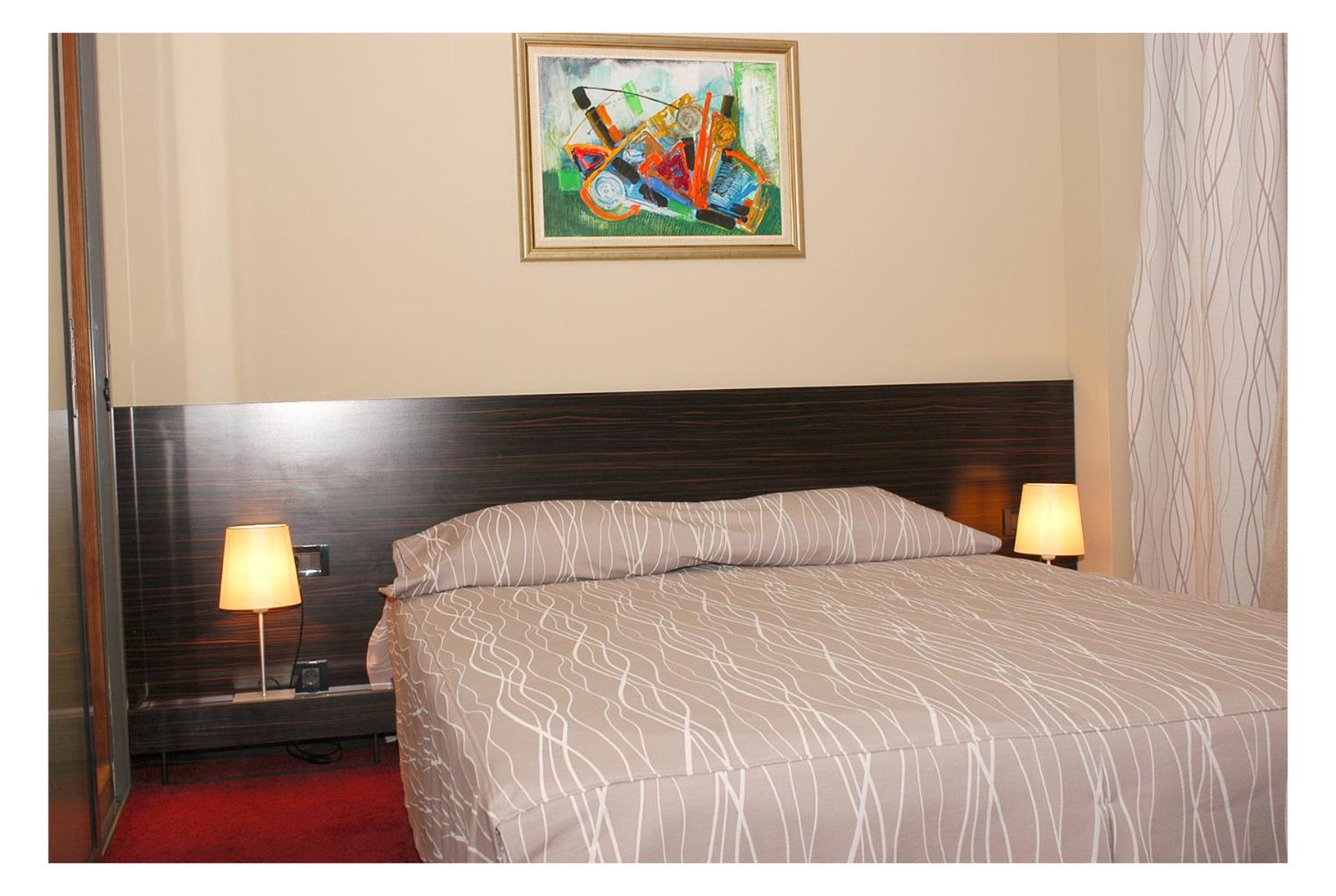Deluxe Single Room