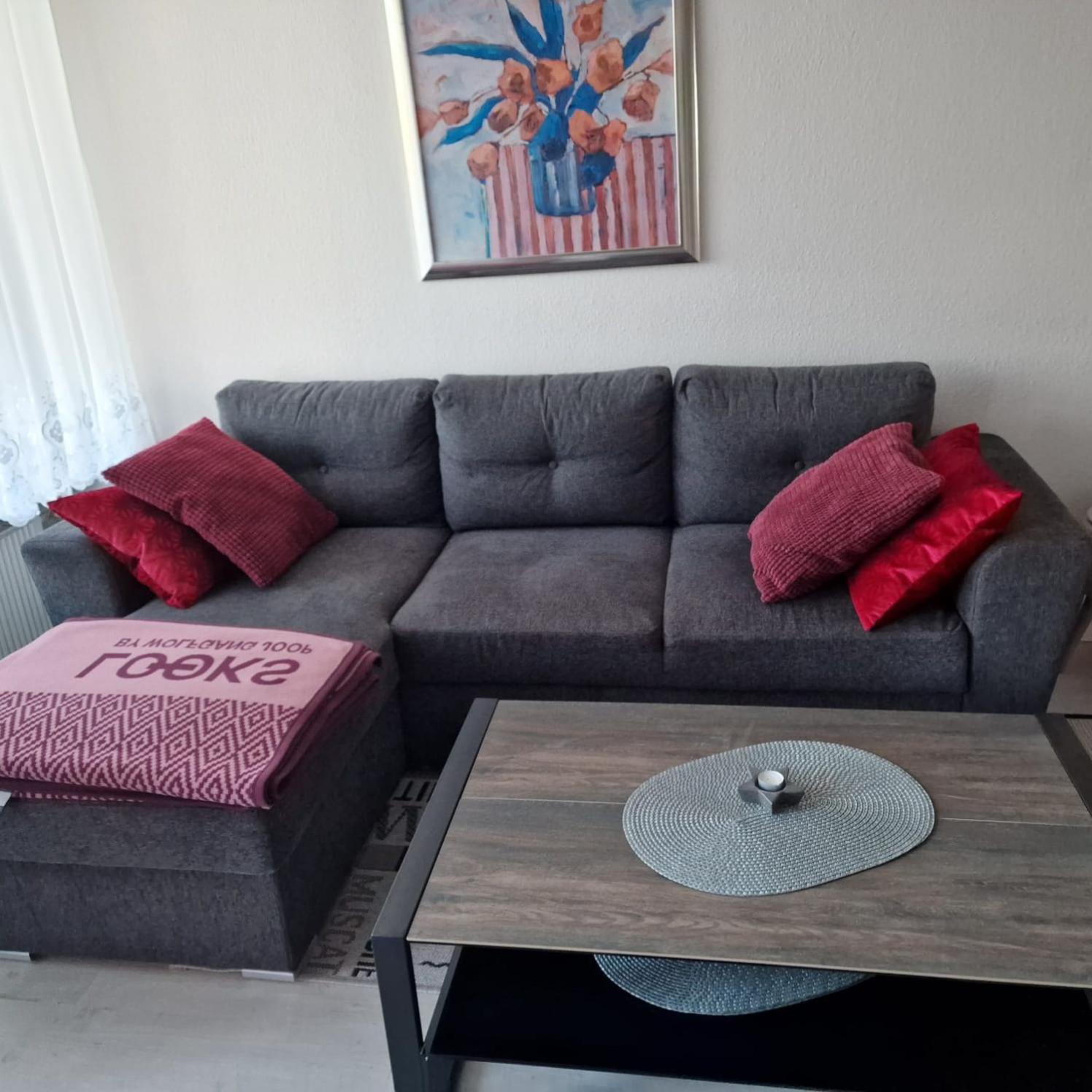 Two-Bedroom Apartment - Photo 4
