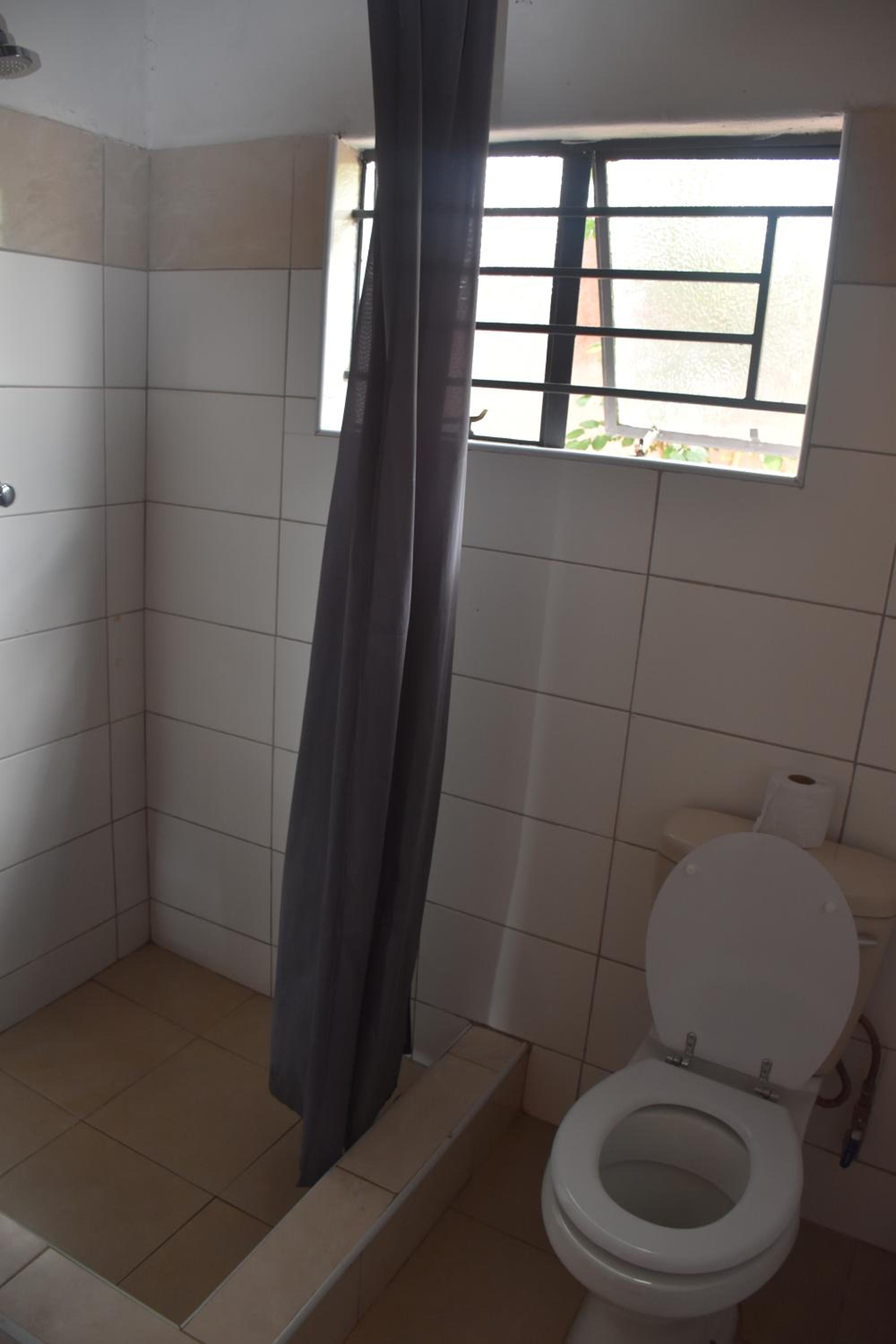 Family Room with Shower photo 3