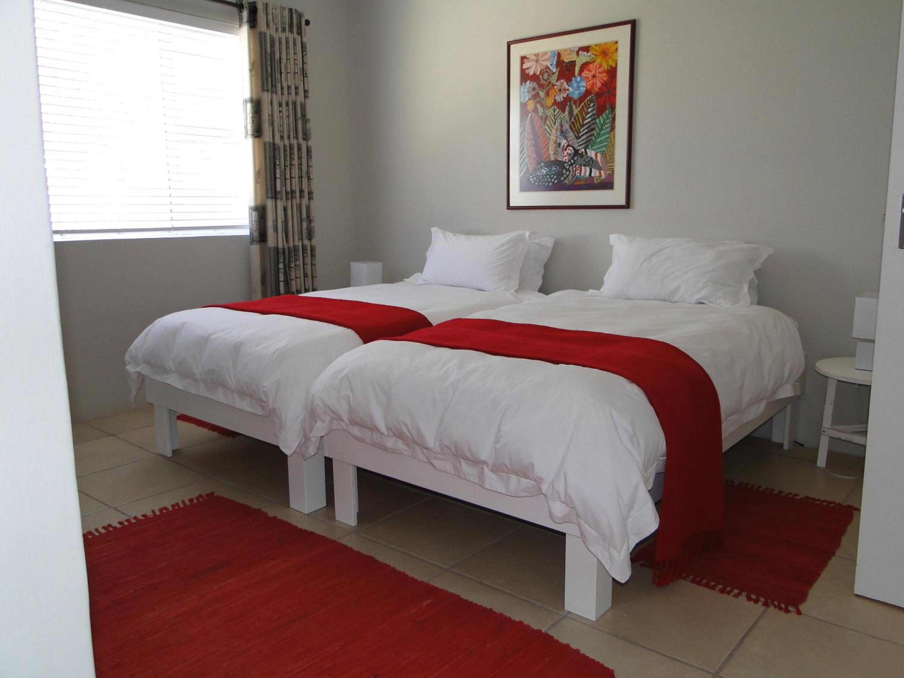 Double or Twin Room with Private Bathroom - Photo 1