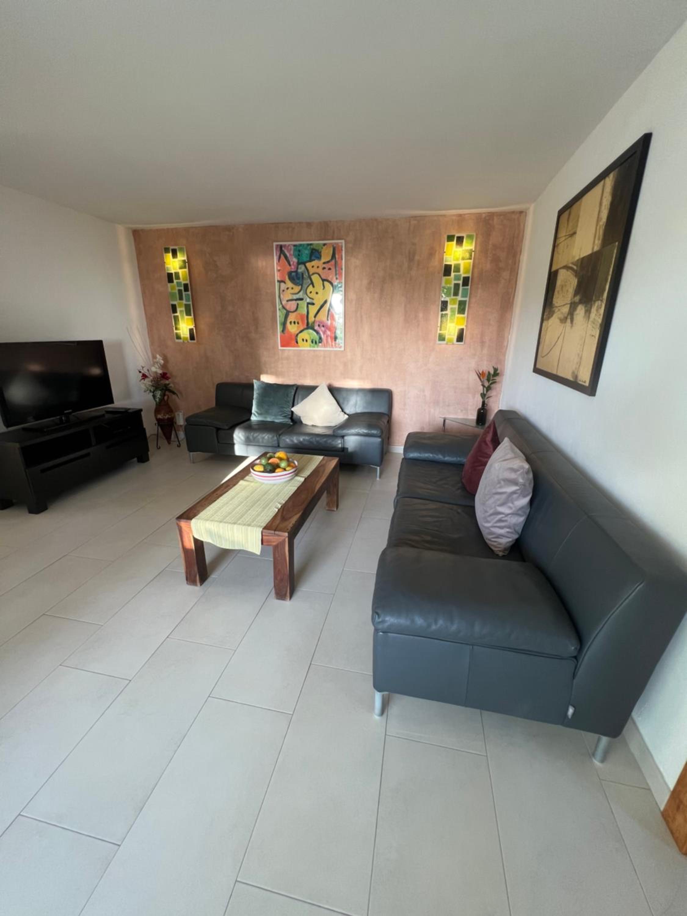 Apartamento con vista al mar