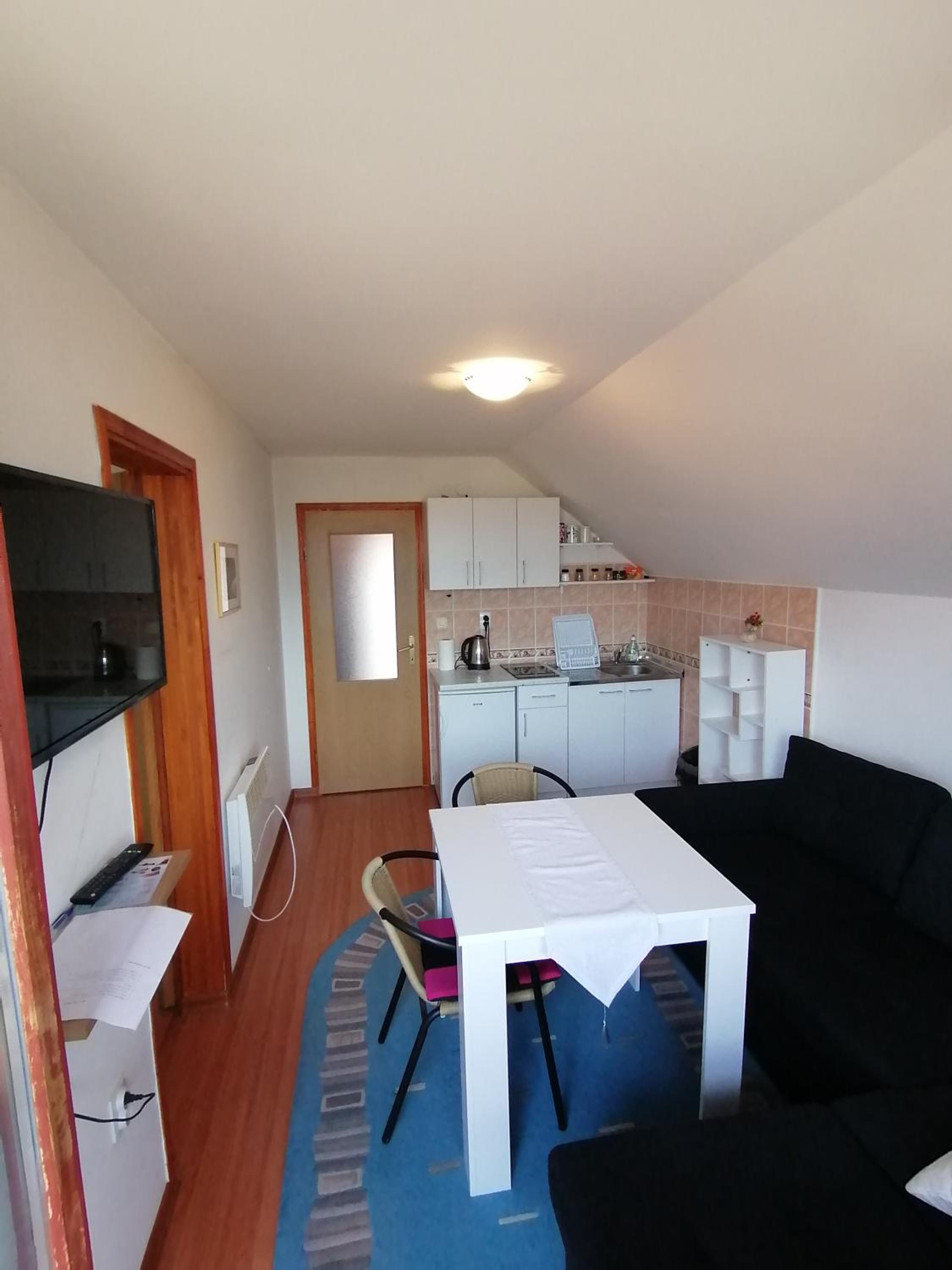 Apartment photo 1